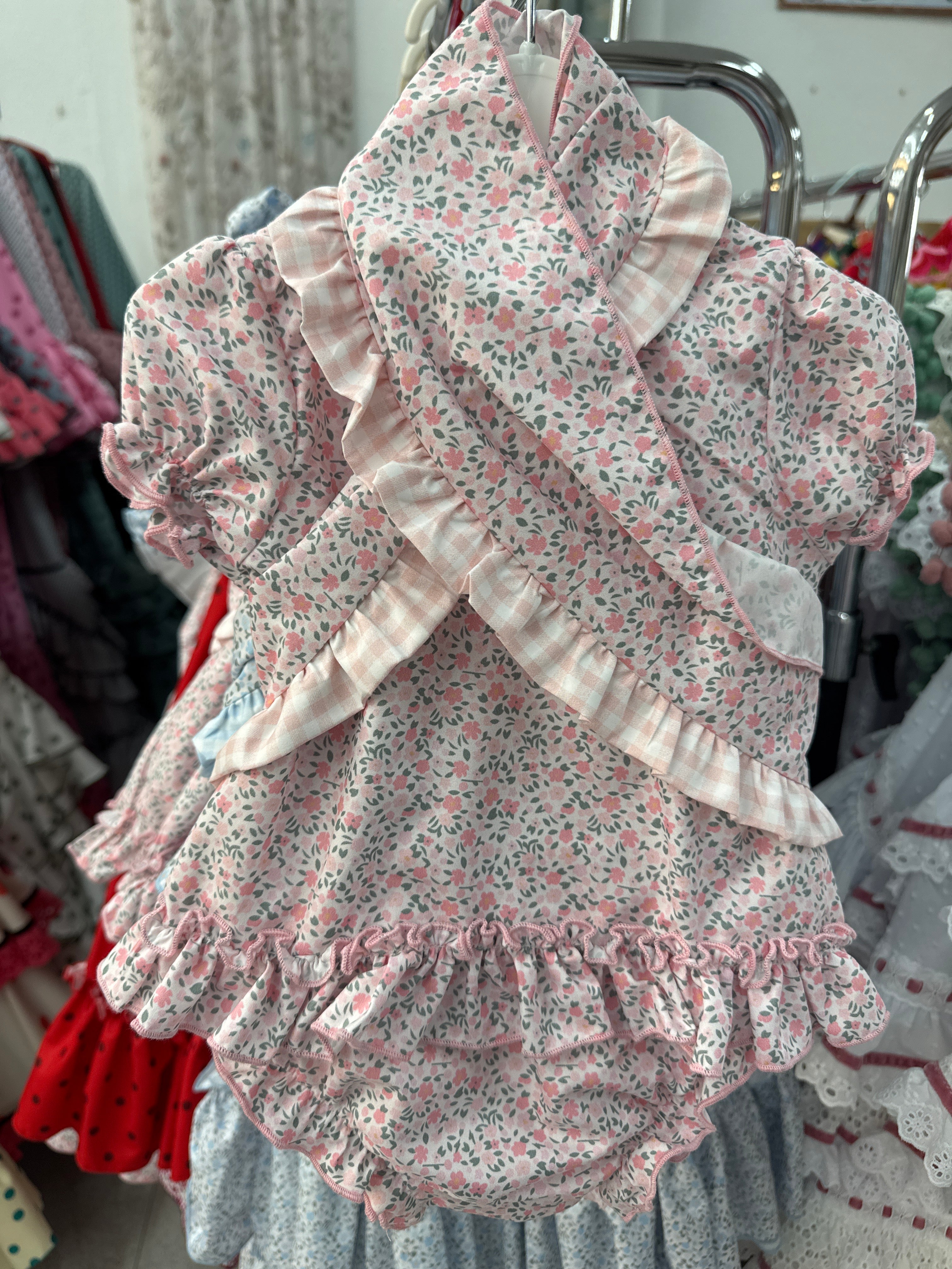 Bata Flamenca + Pico Niña Flores Rosas