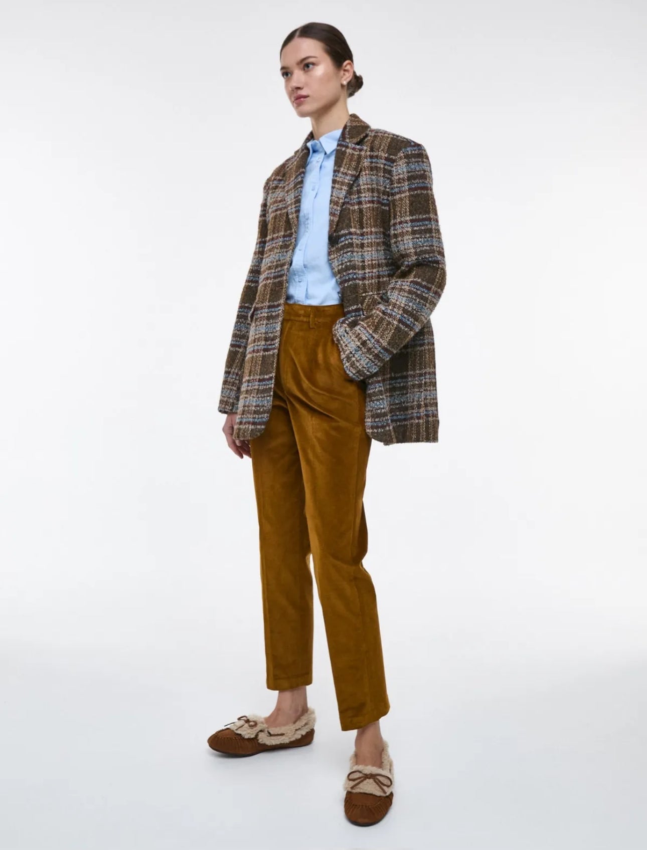 Pantalón Micropana Oliva