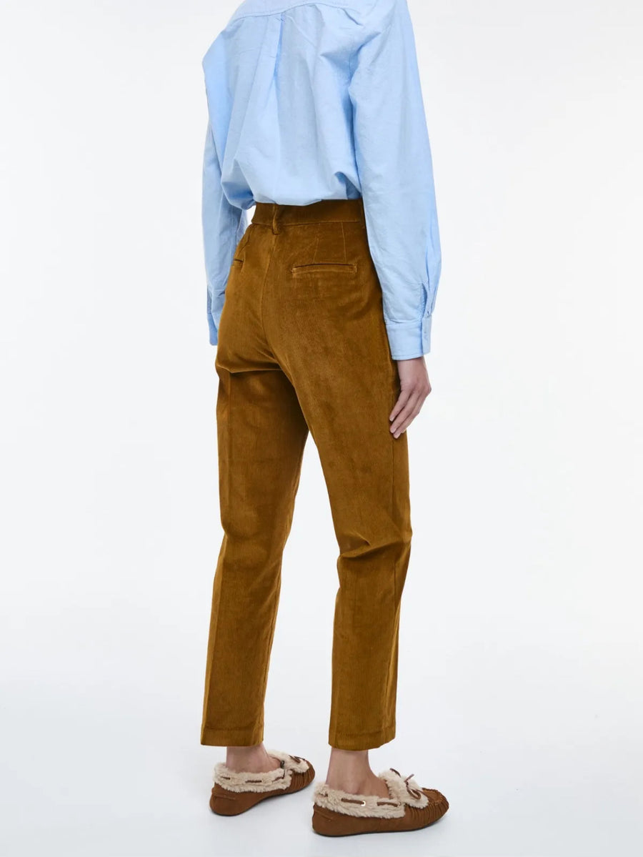 Pantalón Micropana Oliva