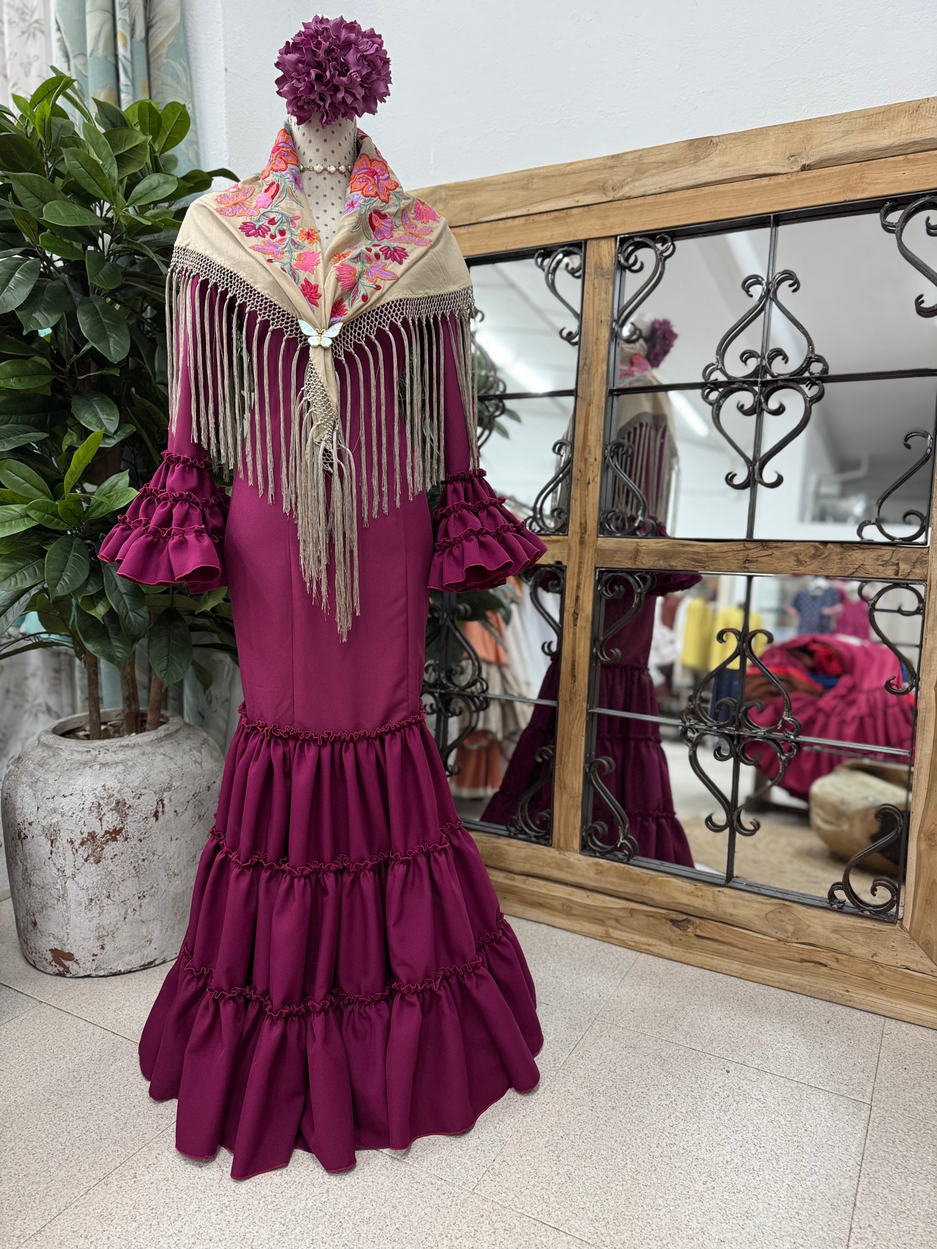 Vestido Flamenca Modelo Córdoba Buganvilla Liso