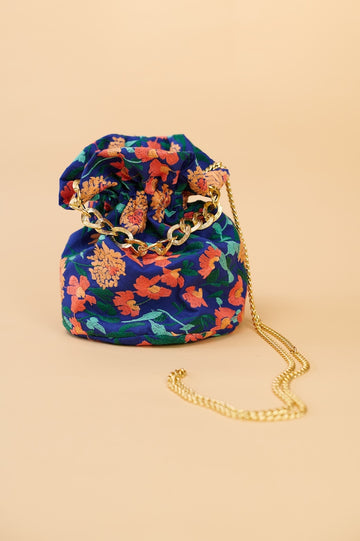 Bombonera Carroza Flores Bordada