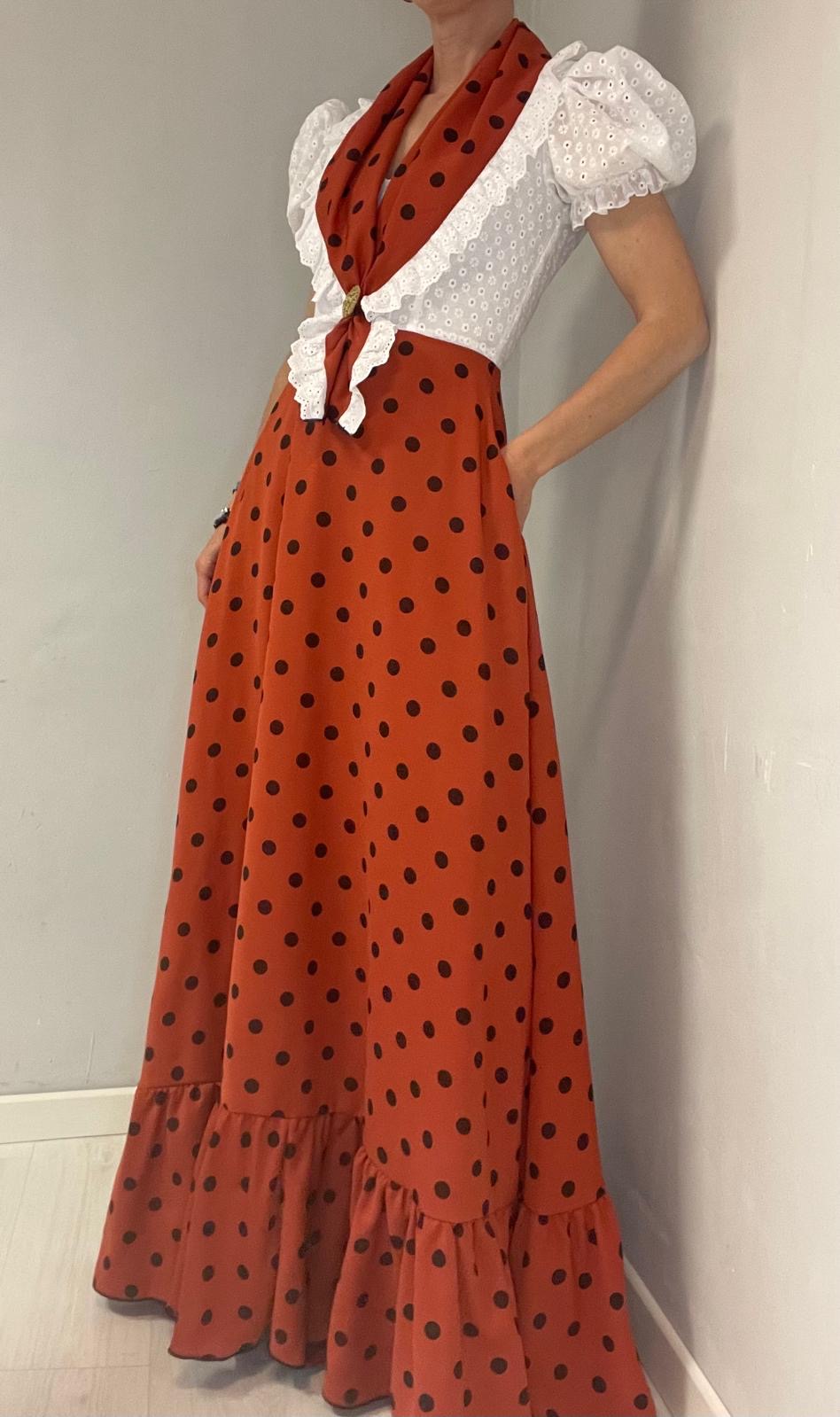 Bata Rocío Perforado Teja Lunar + Pañoleta