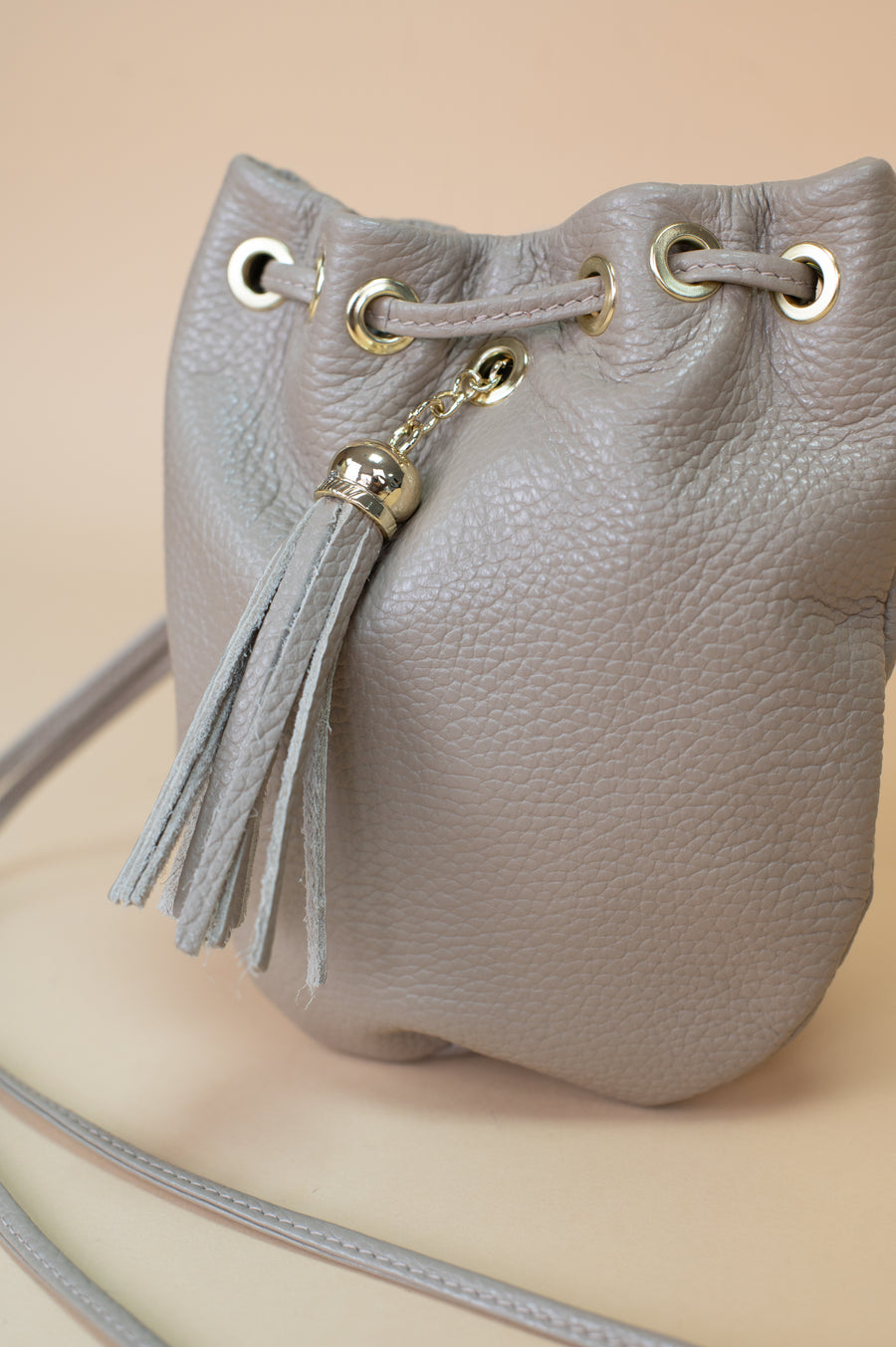 Mini Bolso Piel Carlota Taupe