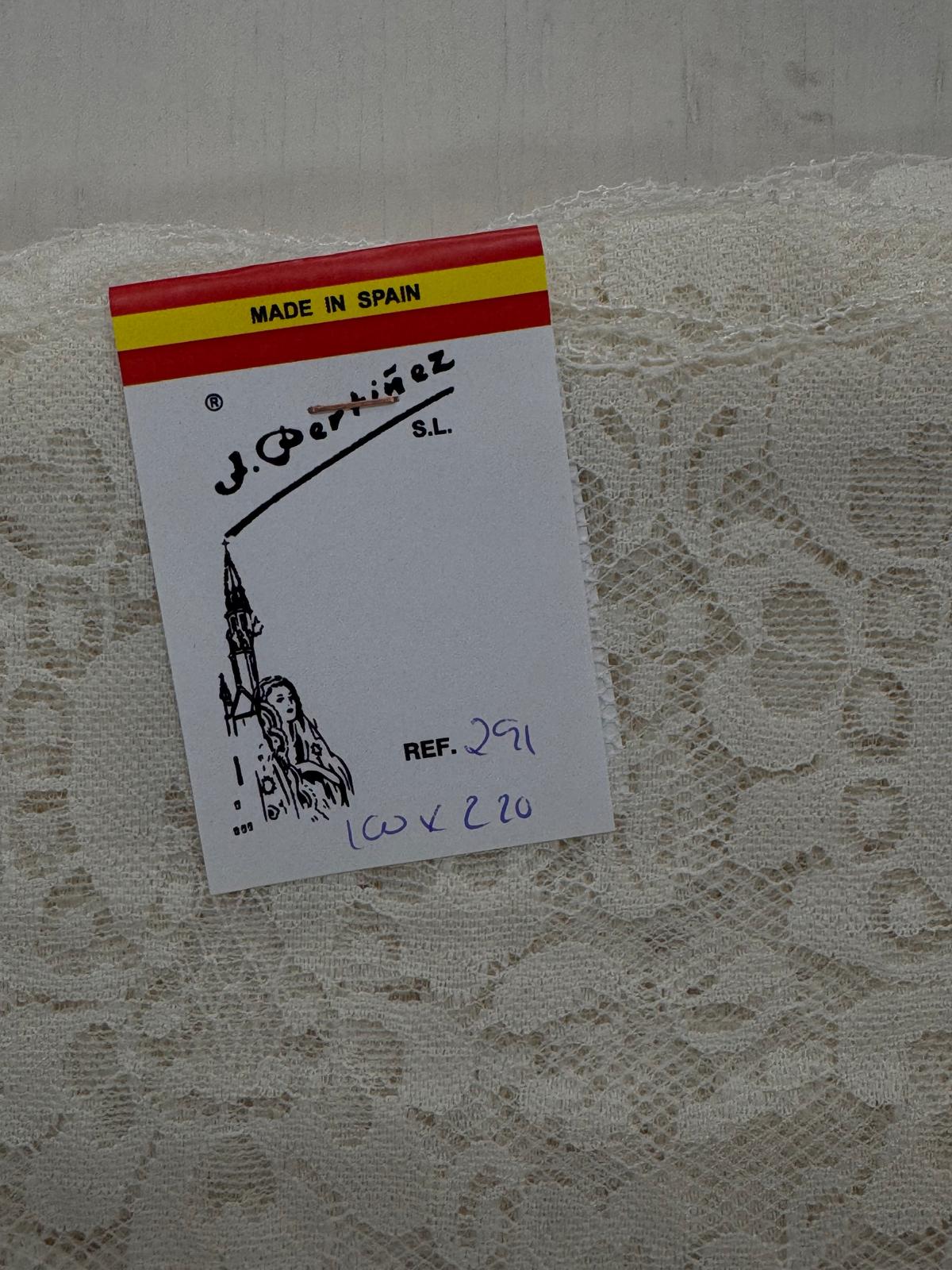 Mantilla Marfil