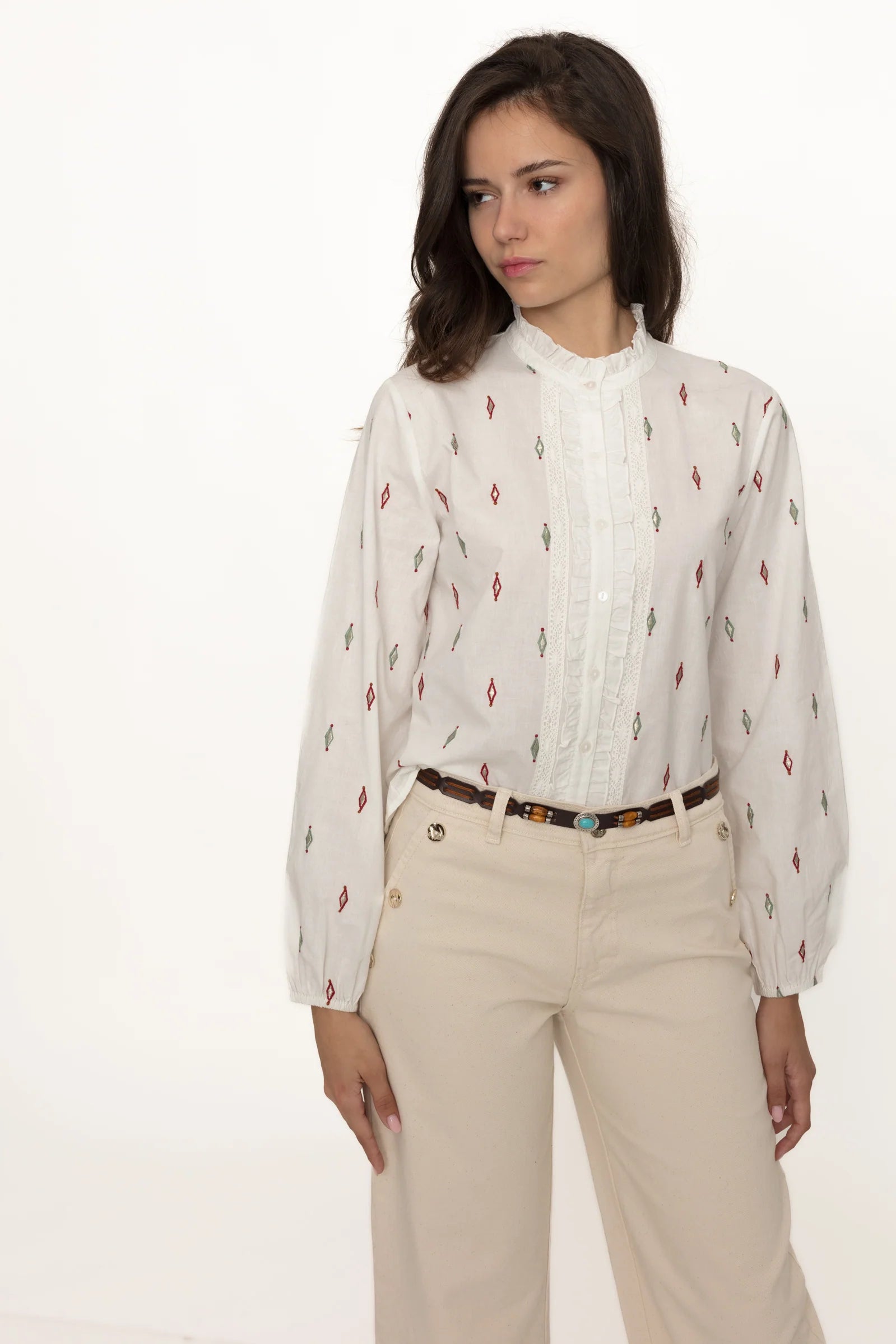 Blusa Eleanor Bordada