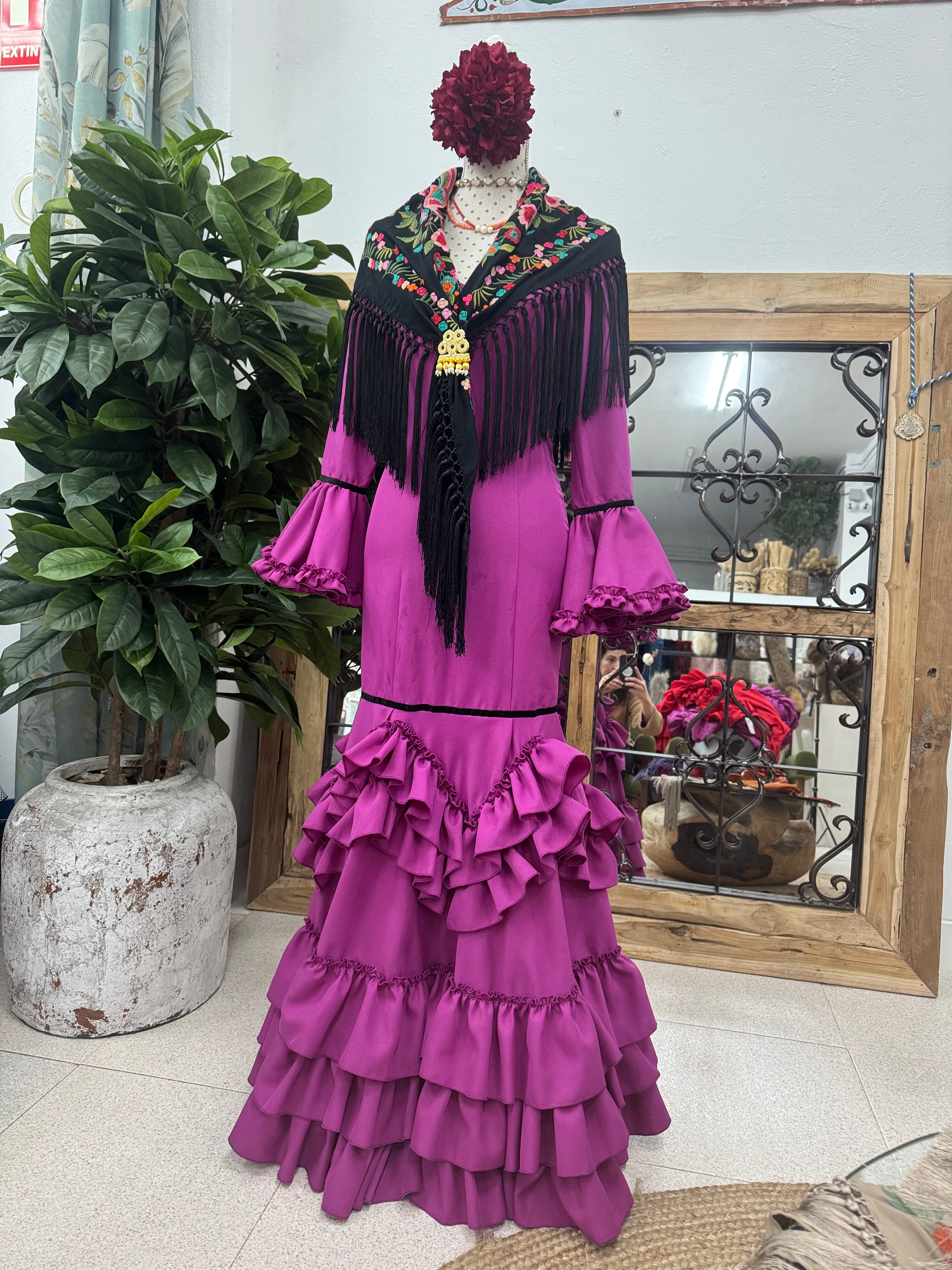 Traje Flamenca Mod. Madrid Buganvilla