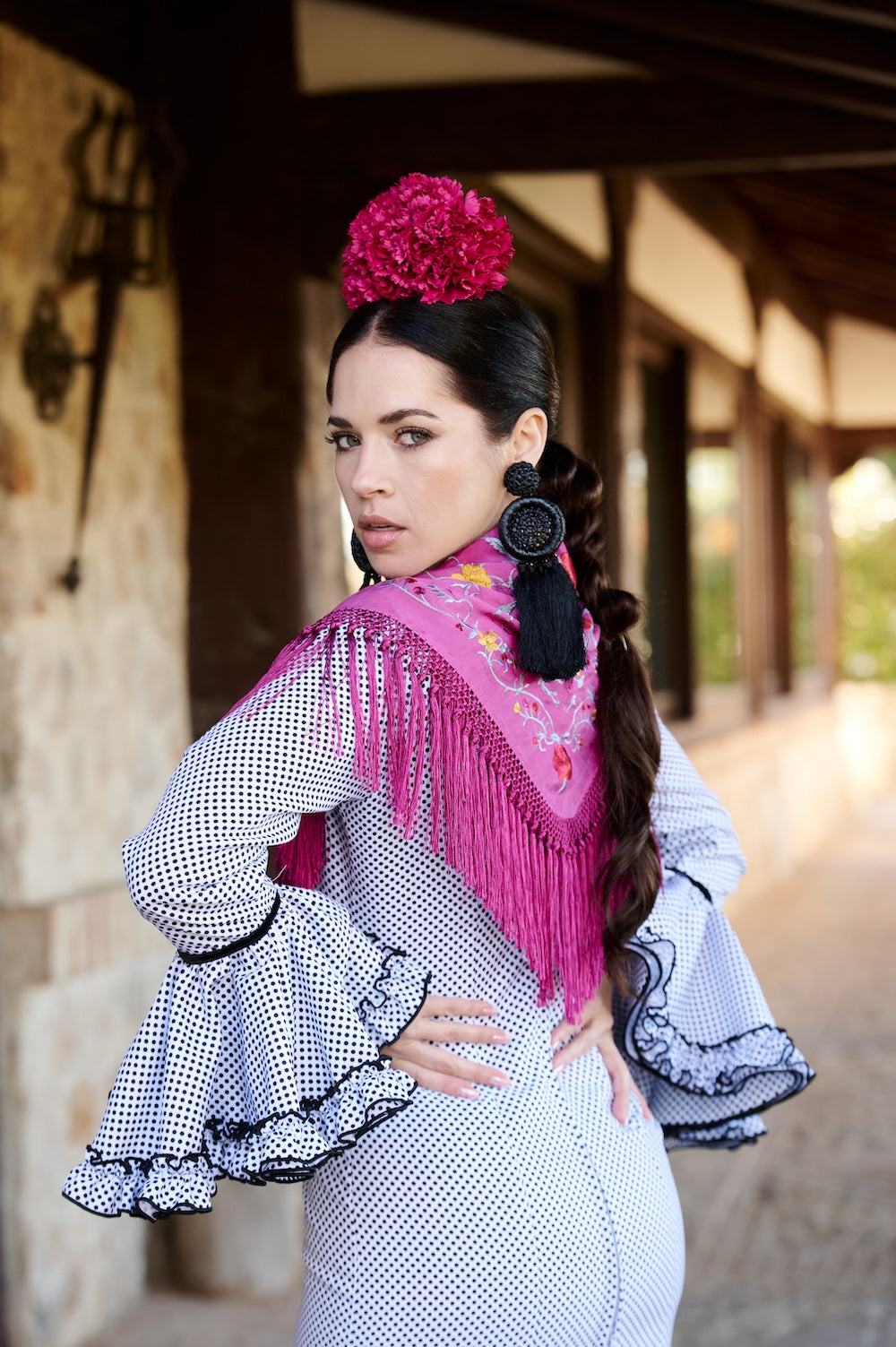 Traje Flamenca Mod. Madrid Blanco Lunar Negro