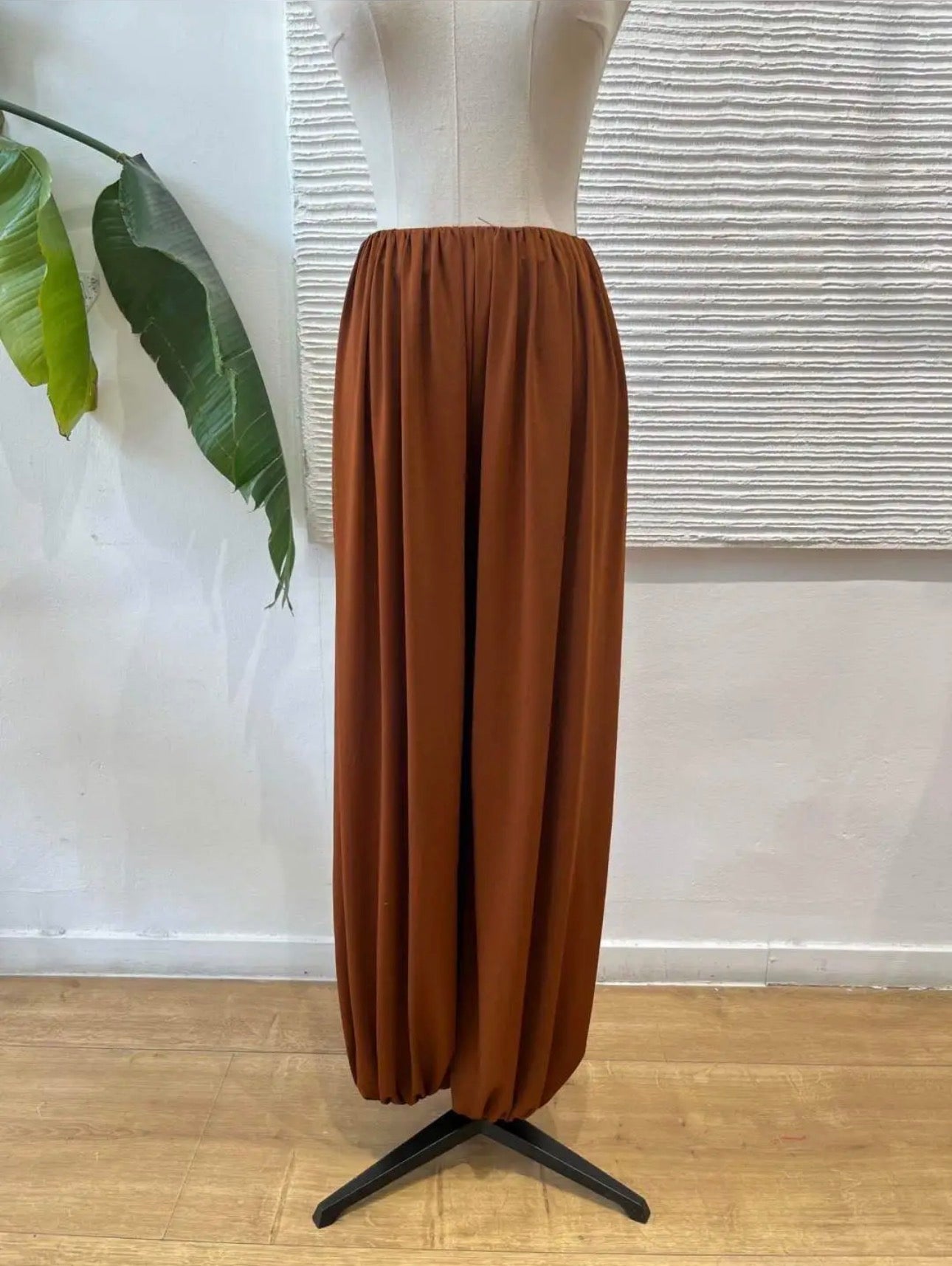 Pantalón Bombacho Punto de Seda Caramelo