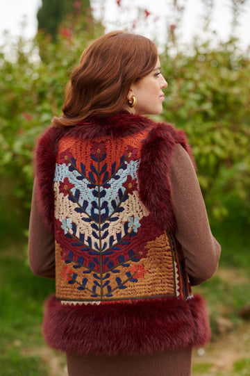 Chaleco Boho Bordado en 4 colores