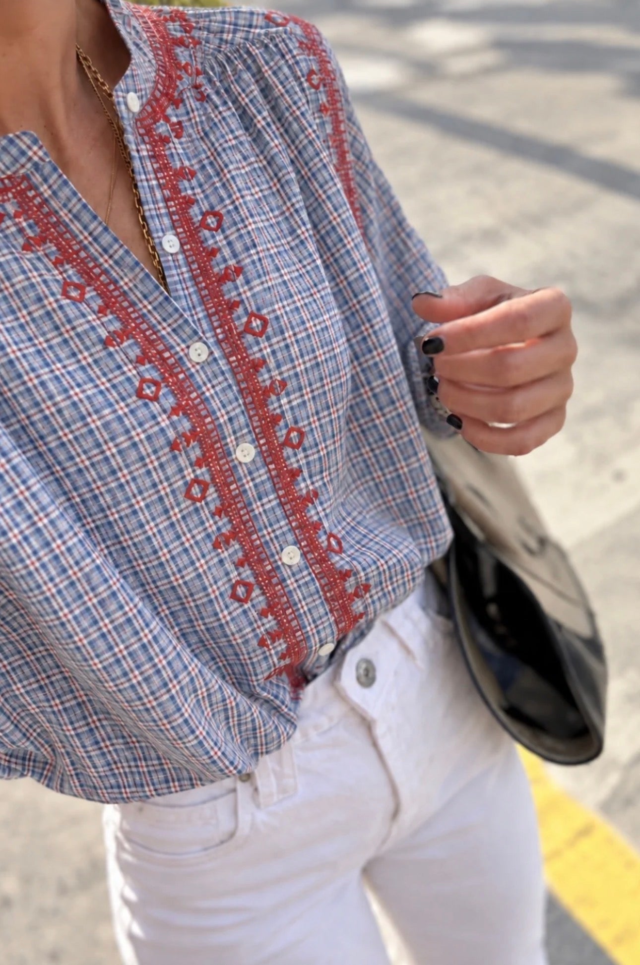 Camisa Cuadris Bordados Étnicos Azul Latido