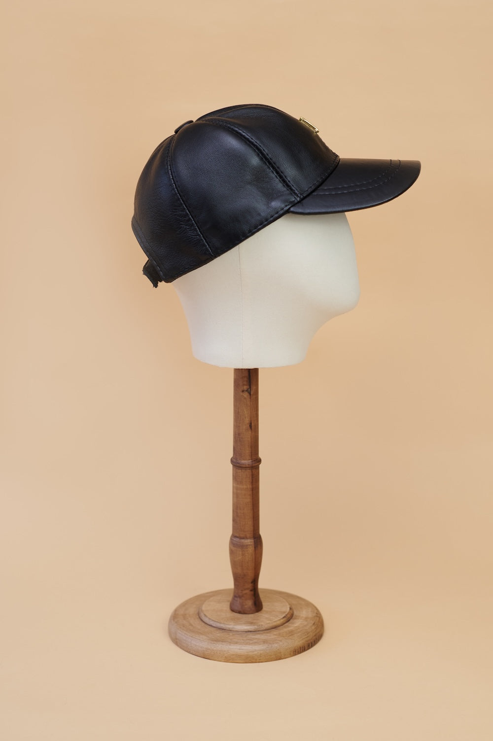GORRA PIEL NEGRA