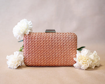 Clutch Rafia Salmón