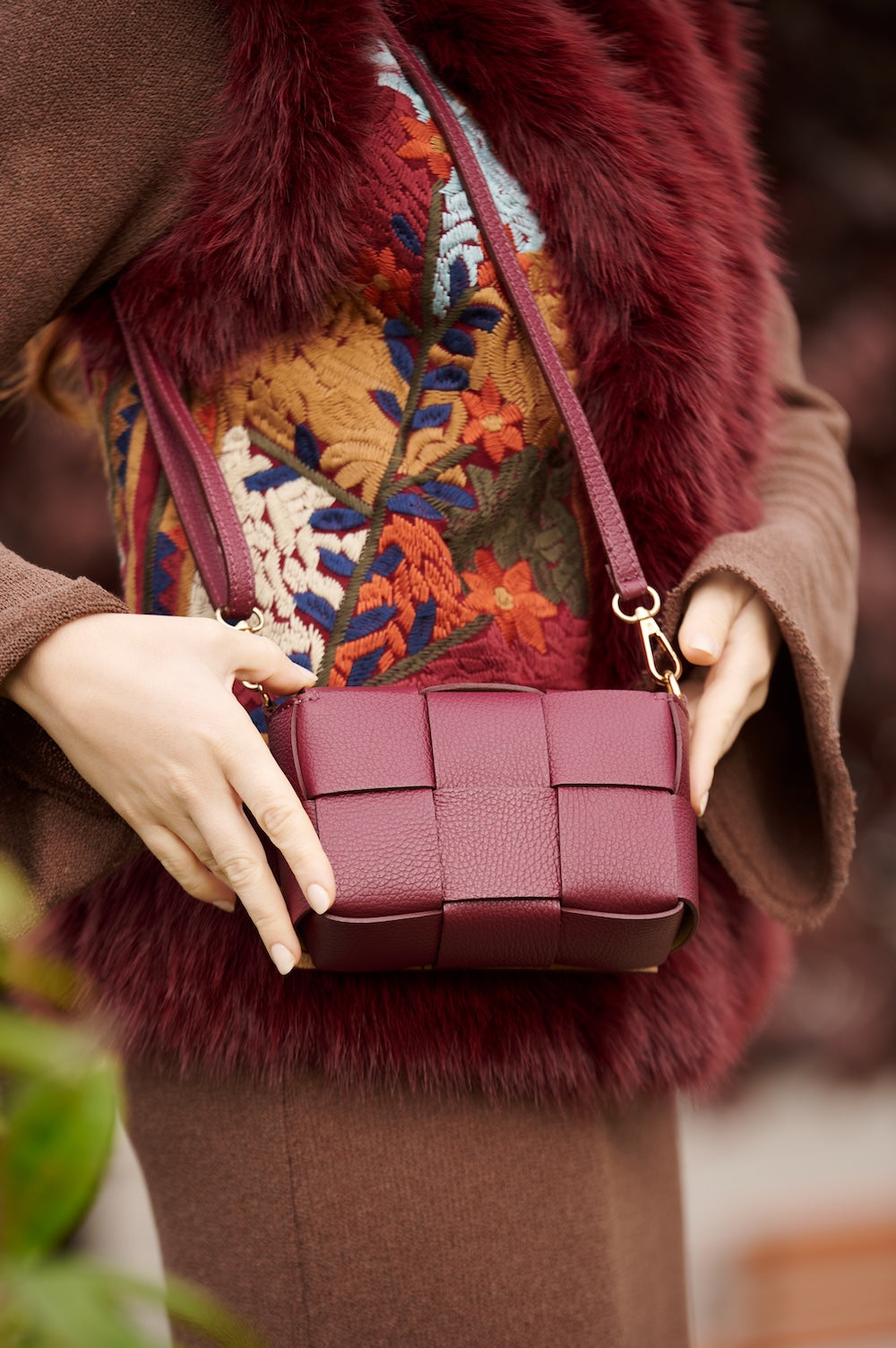 Bolso Mini Trenza disponible en 5 colores