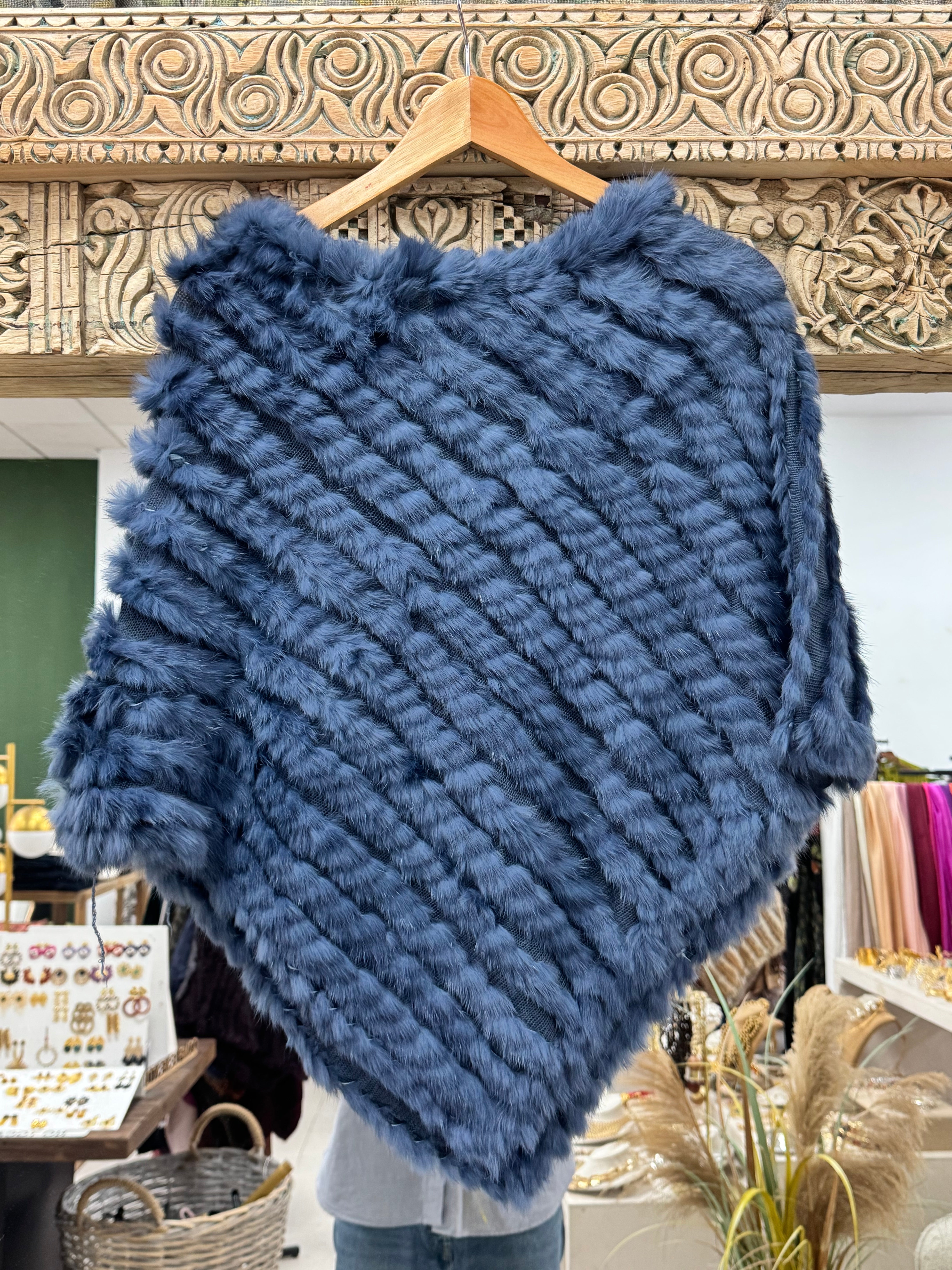 Poncho Piel Natural Rabbit en 10 colores diferentes