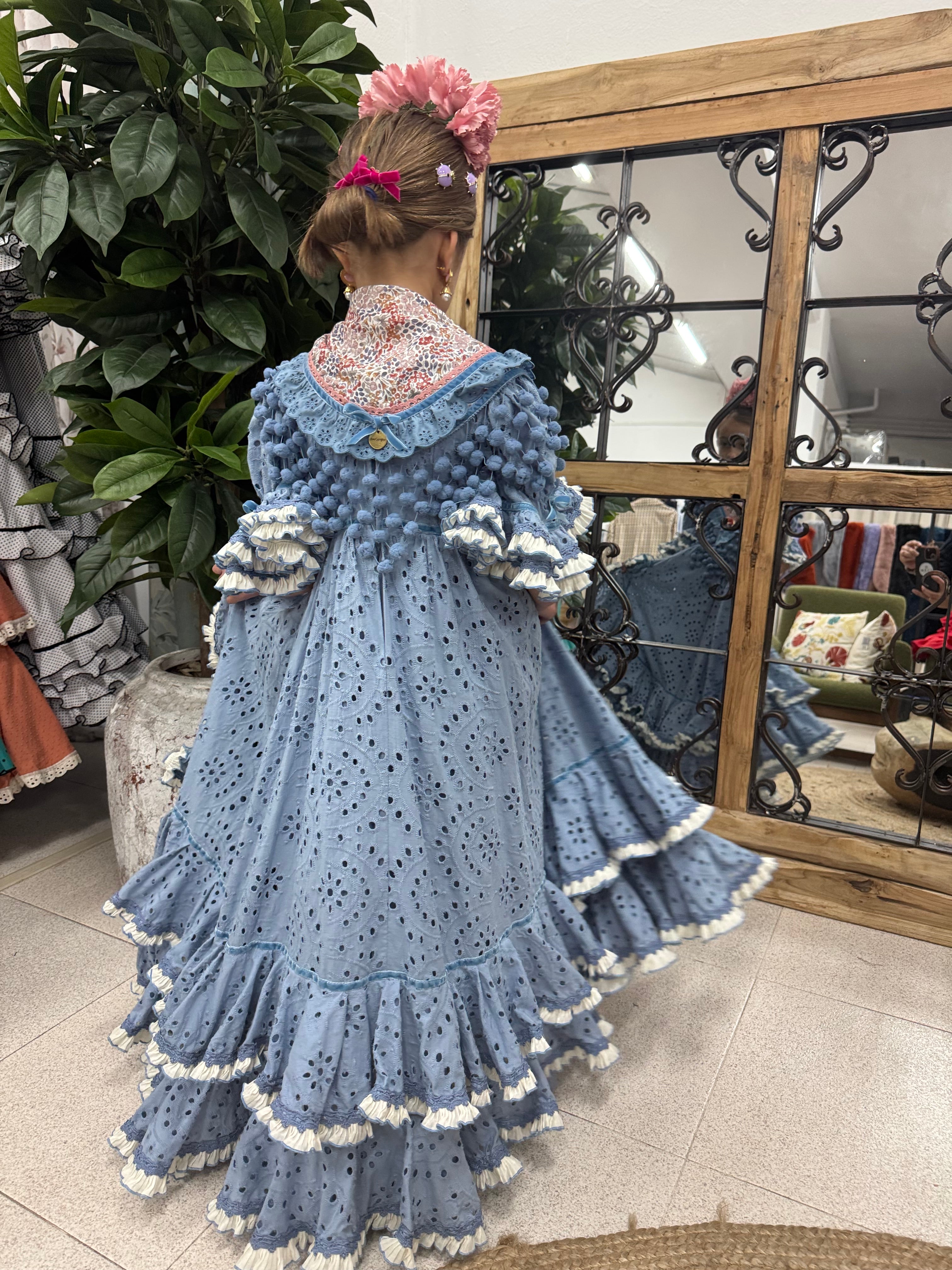 Traje de Flamenca Niña Mod.Rociera Talla 6