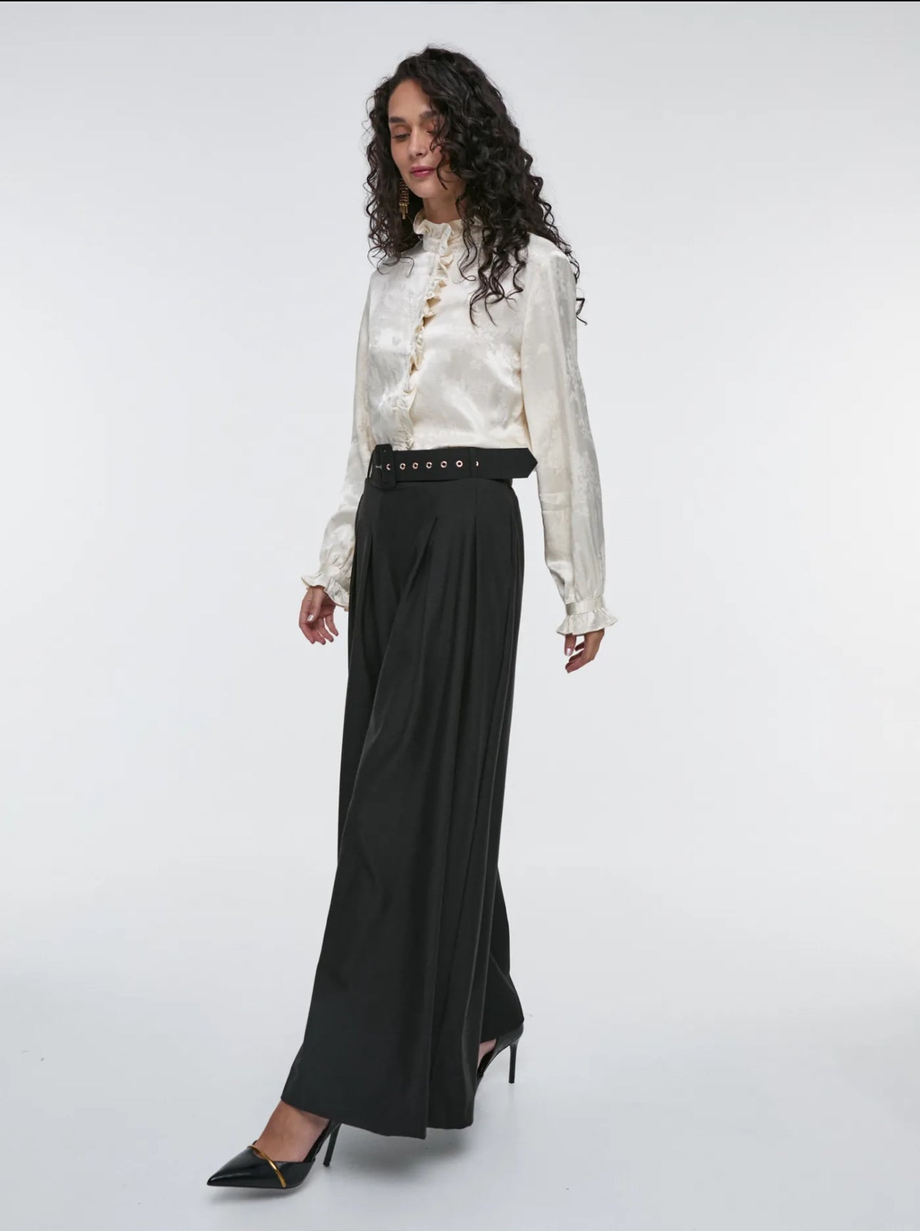 Pantalón Basic Negro Cinturón