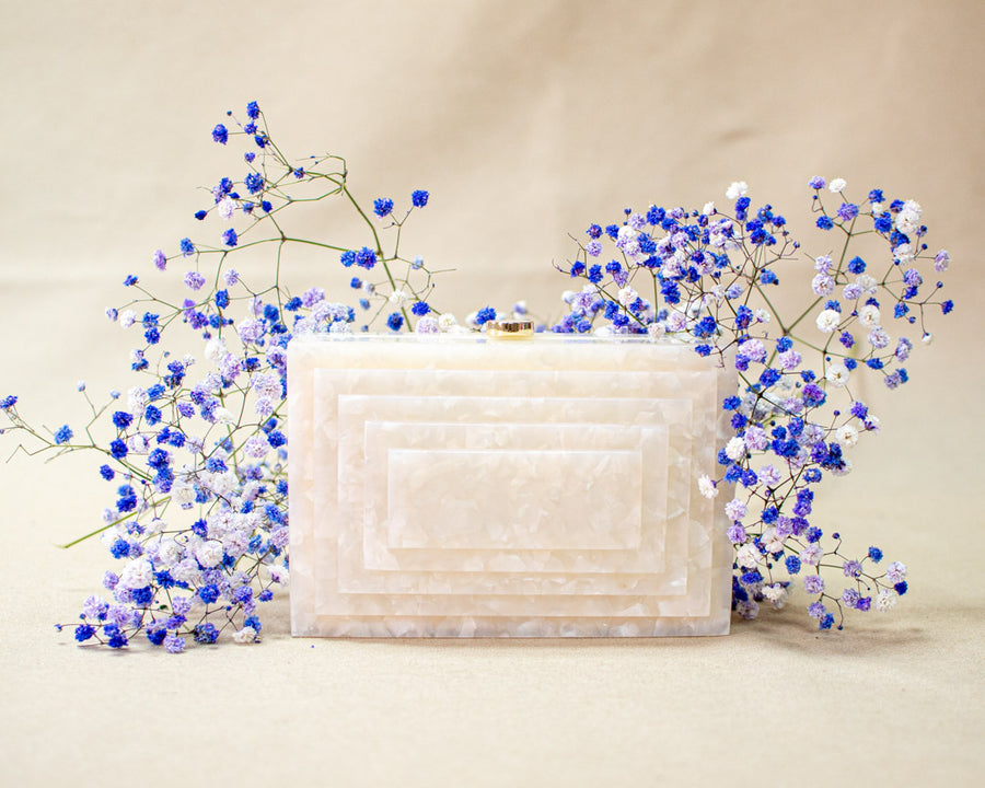 Clutch Metacrilato Nacar Beig