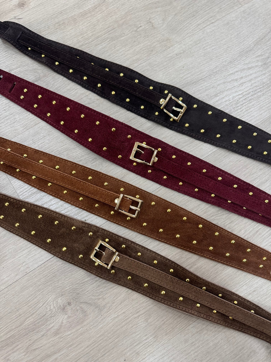 Cinturón de Piel Ante Tachas