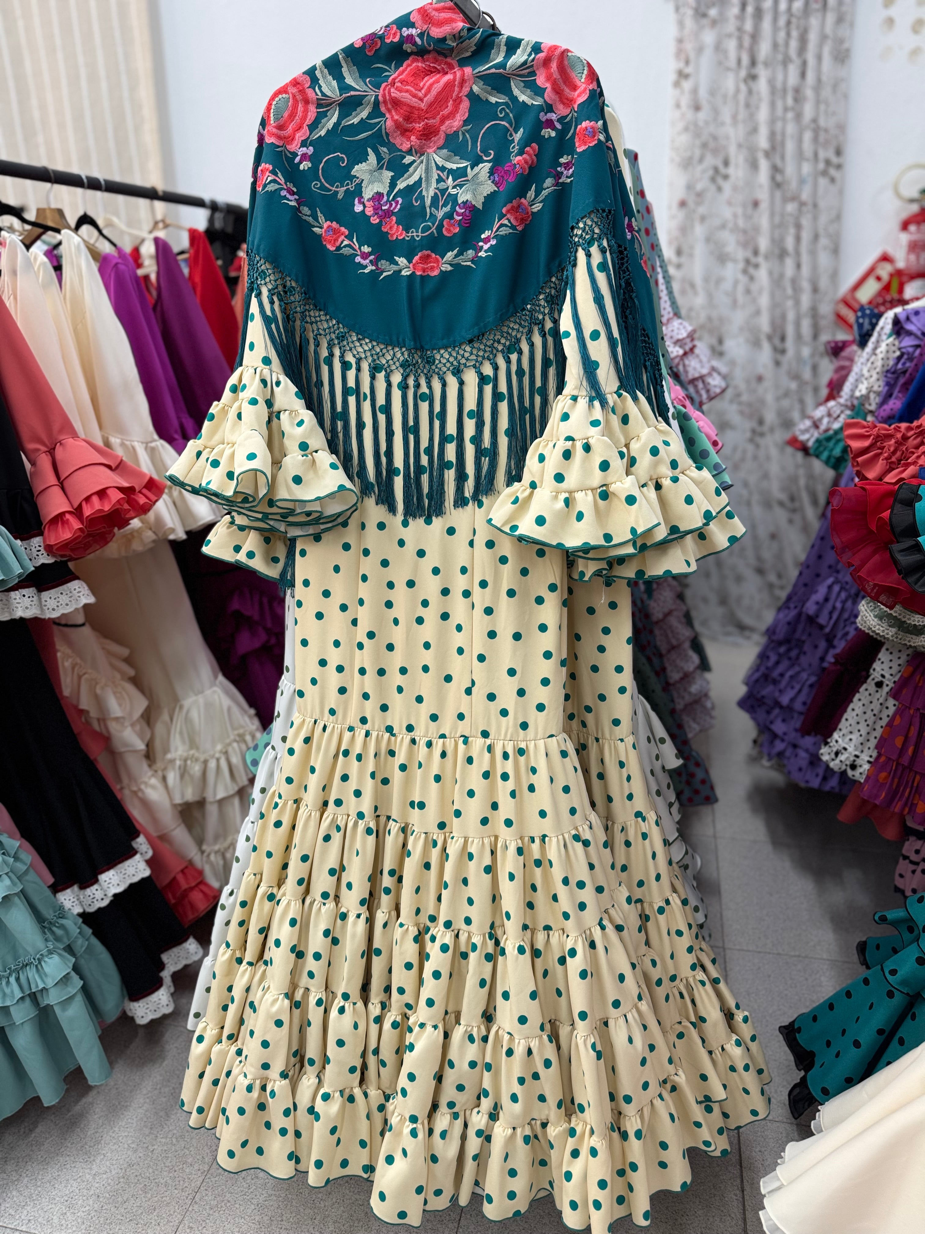 Traje de Flamenca Cordobesa Beig Lunar Verde T. 36 y 40