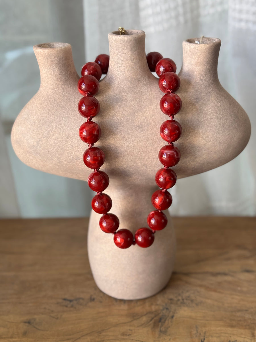 Choker Bolas Rojo Burdeos