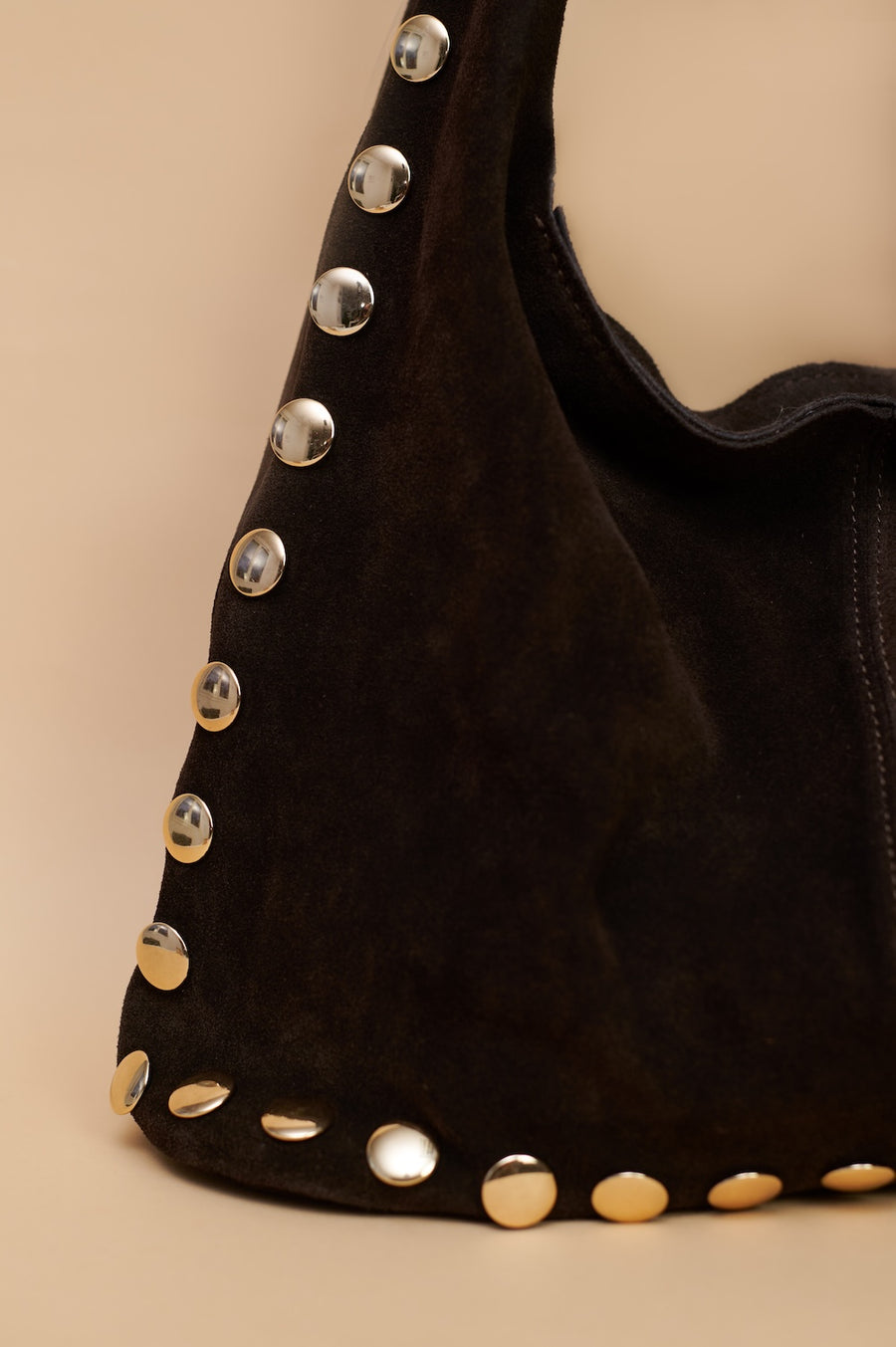 Bolso Piel Ante Tachas en 4 colores disponibles