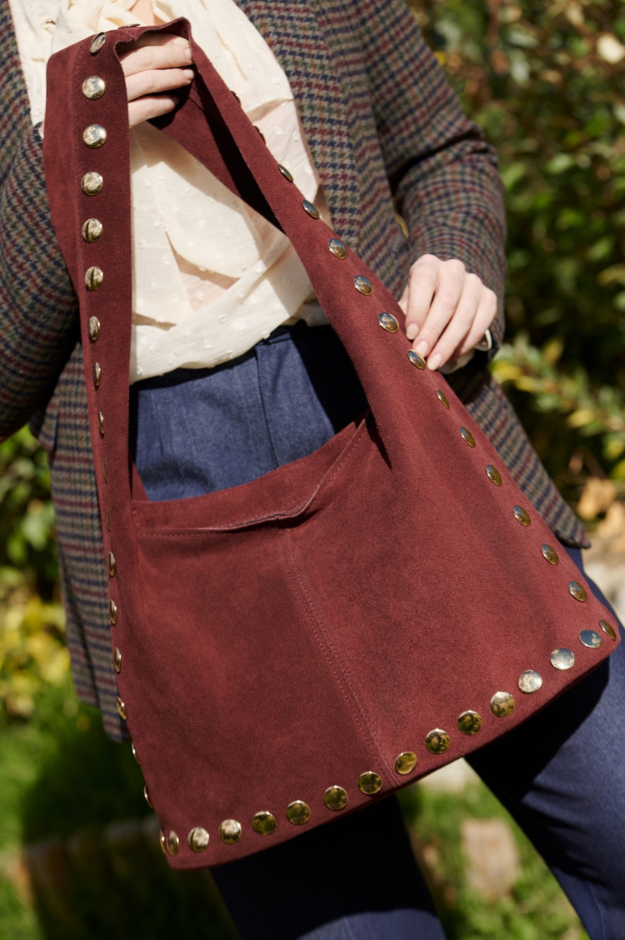 Bolso Piel Ante Tachas en 4 colores disponibles