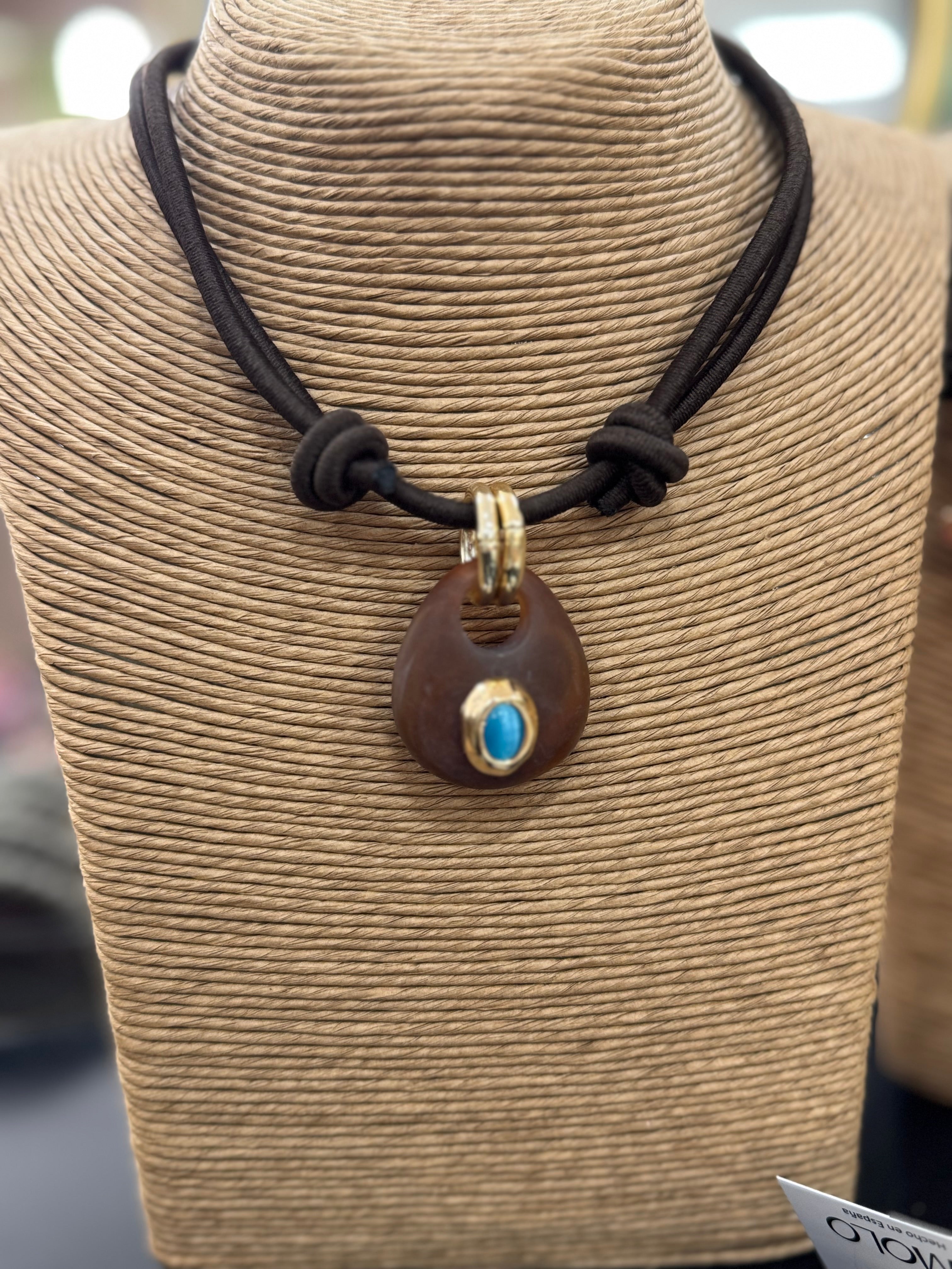 Collares Corto Mármol Émolo