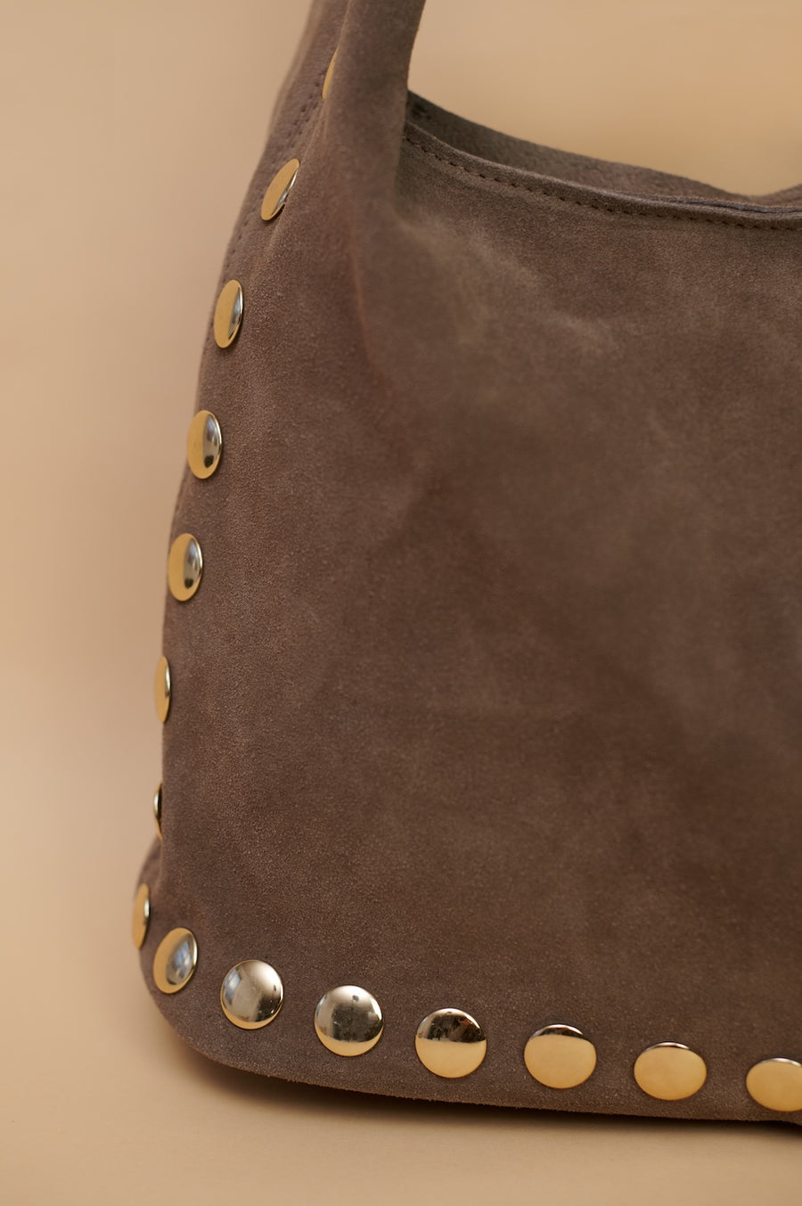 Bolso Piel Ante Tachas en 4 colores disponibles