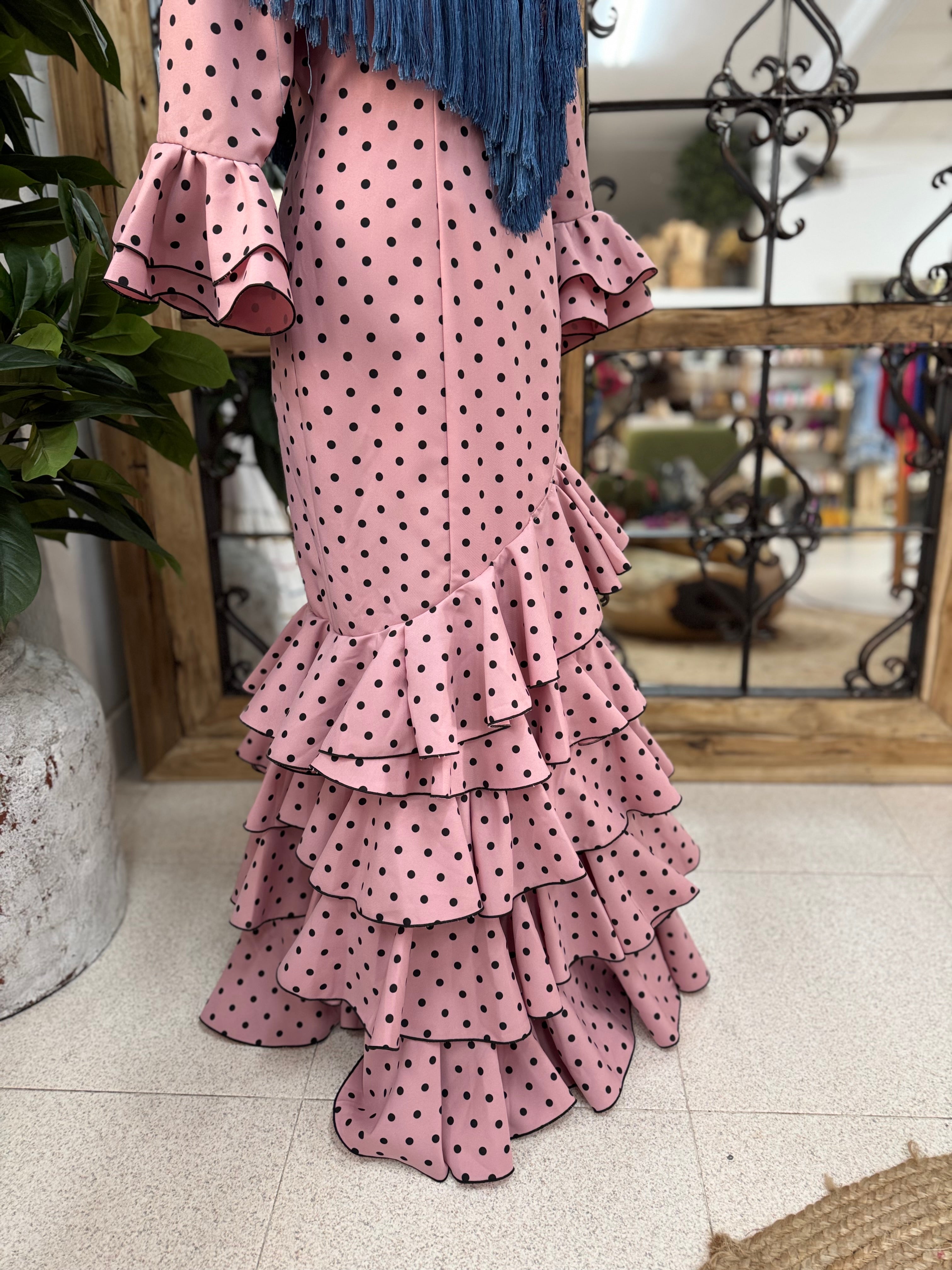 Traje de Flamenca Lola Rosa lunar negro
