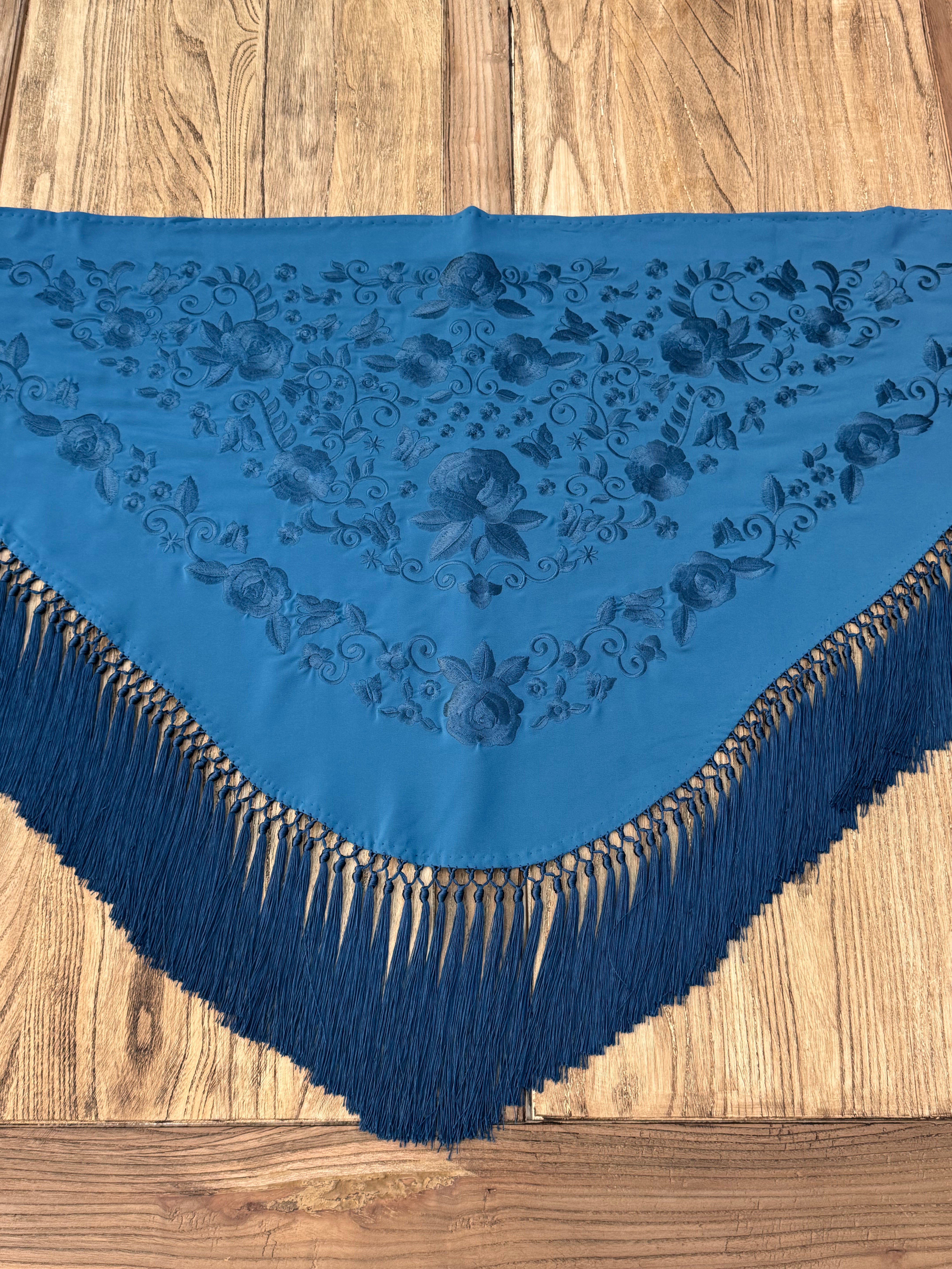 Mantoncillos Bordados Monocolor en 12 colores diferentes