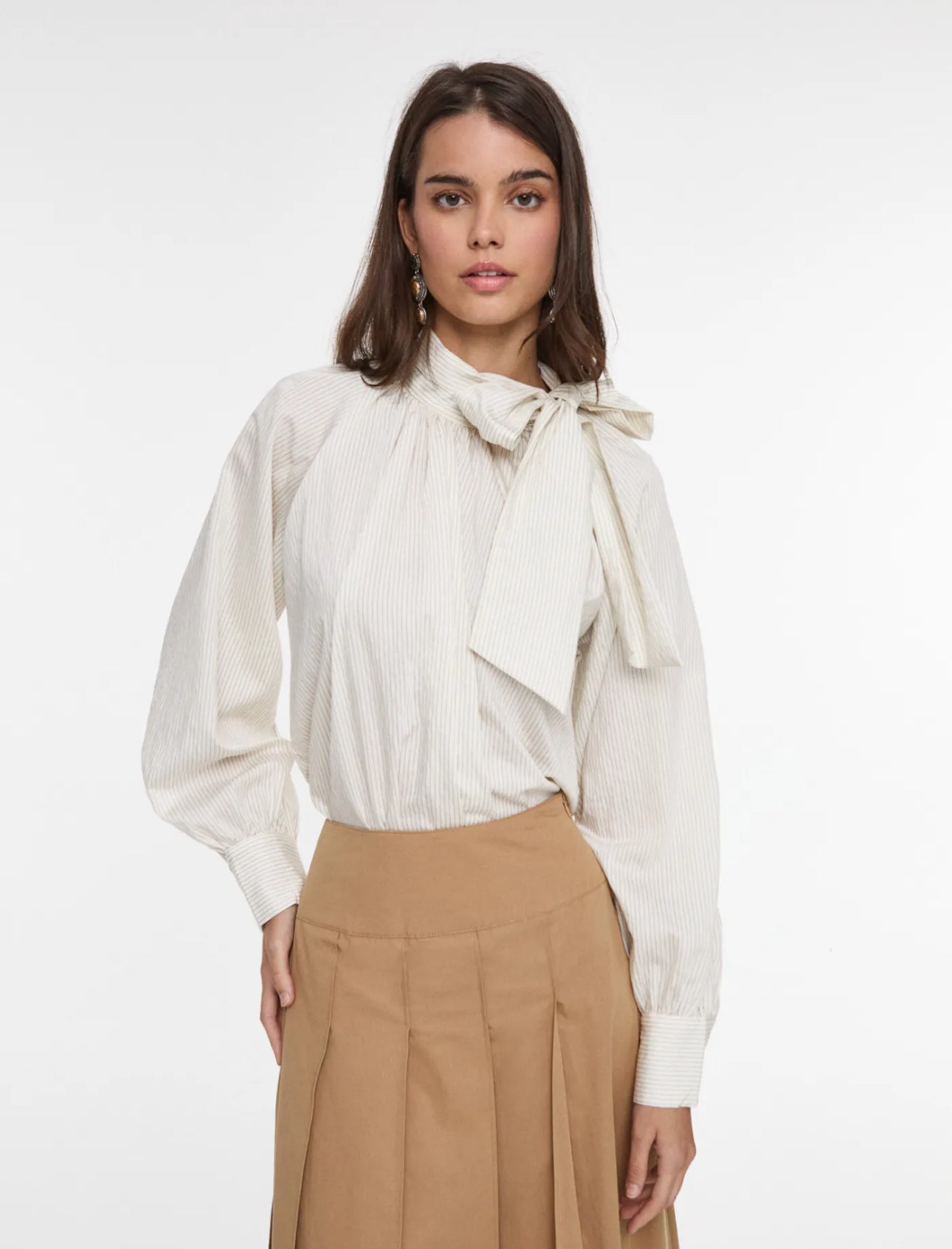 Blusa Lazo Diplomática