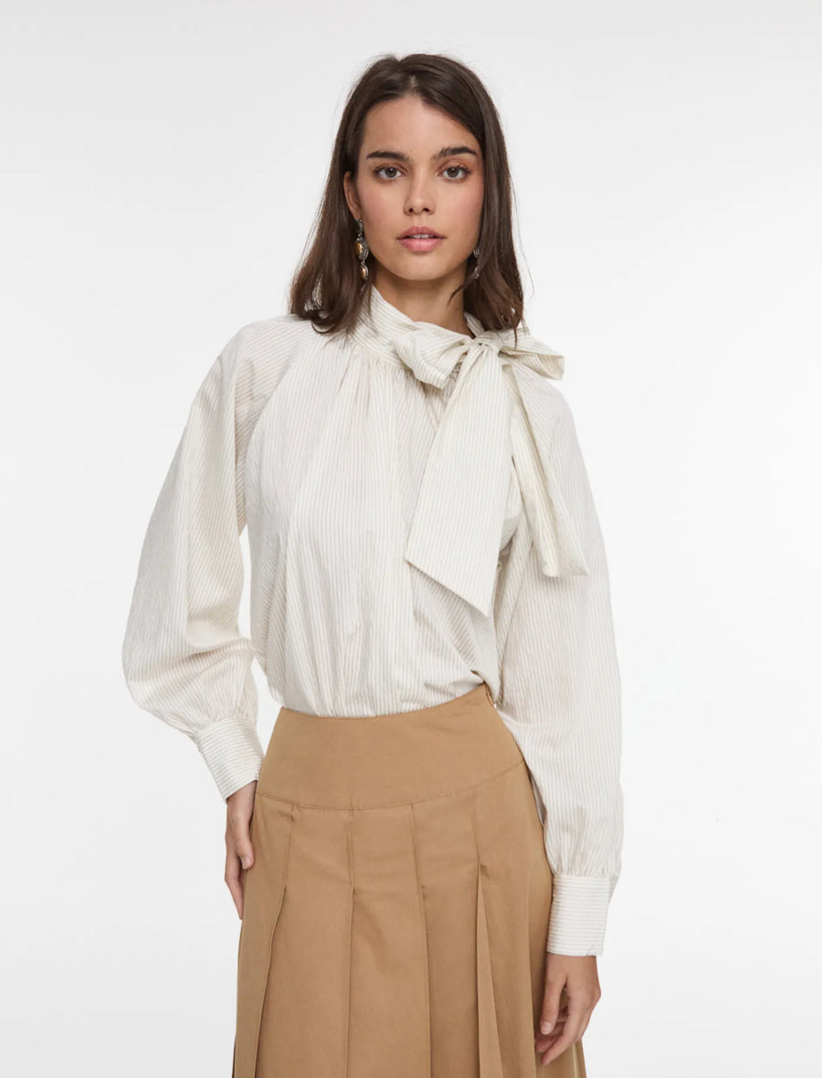 Blusa Lazo Diplomática