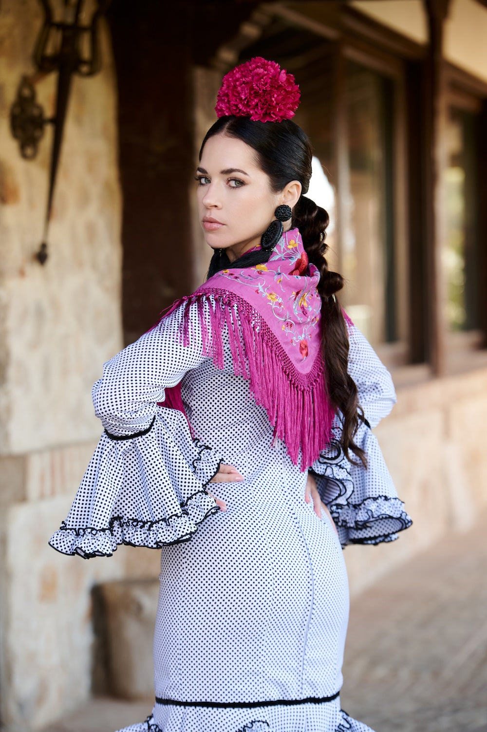 Traje Flamenca Mod. Madrid Blanco Lunar Negro