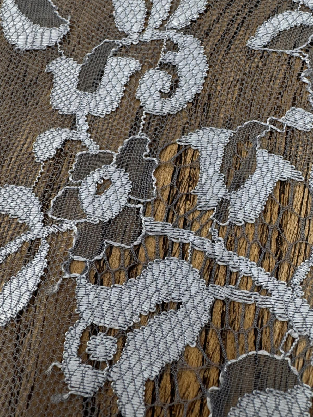 Mantilla Gris Perla