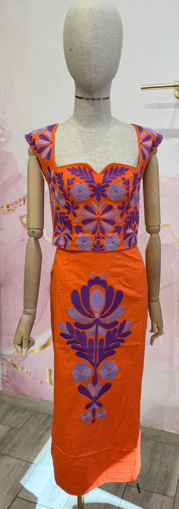 Conjunto Falda y Top Bordado Naranja
