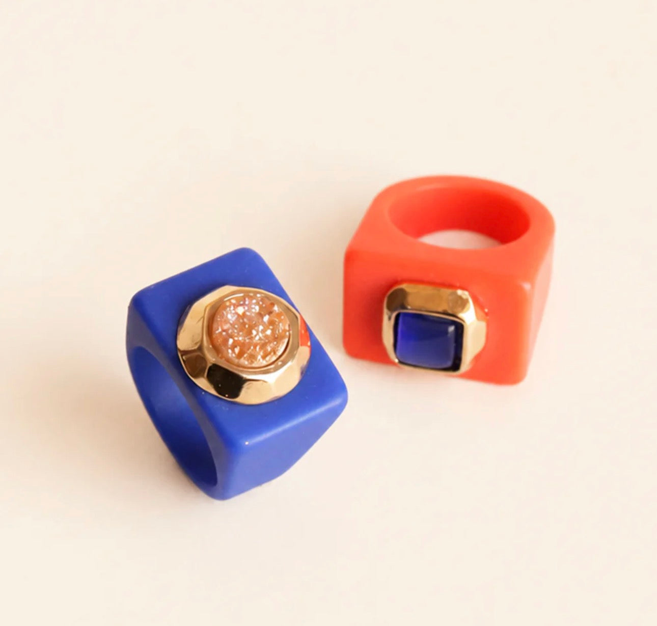 Anillo Naranja con Selenita