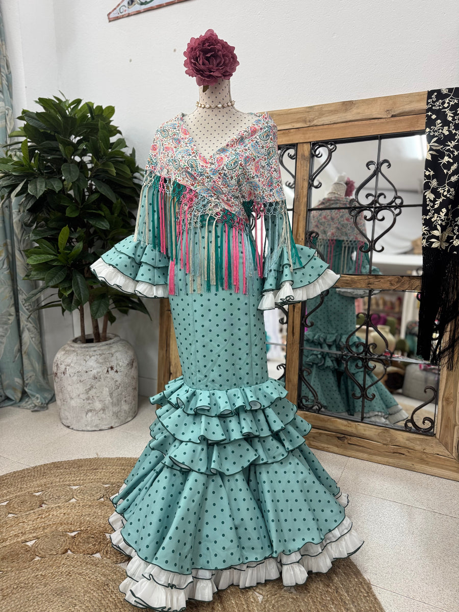Vestido Flamenca Modelo Macu Verde con Verde T.36