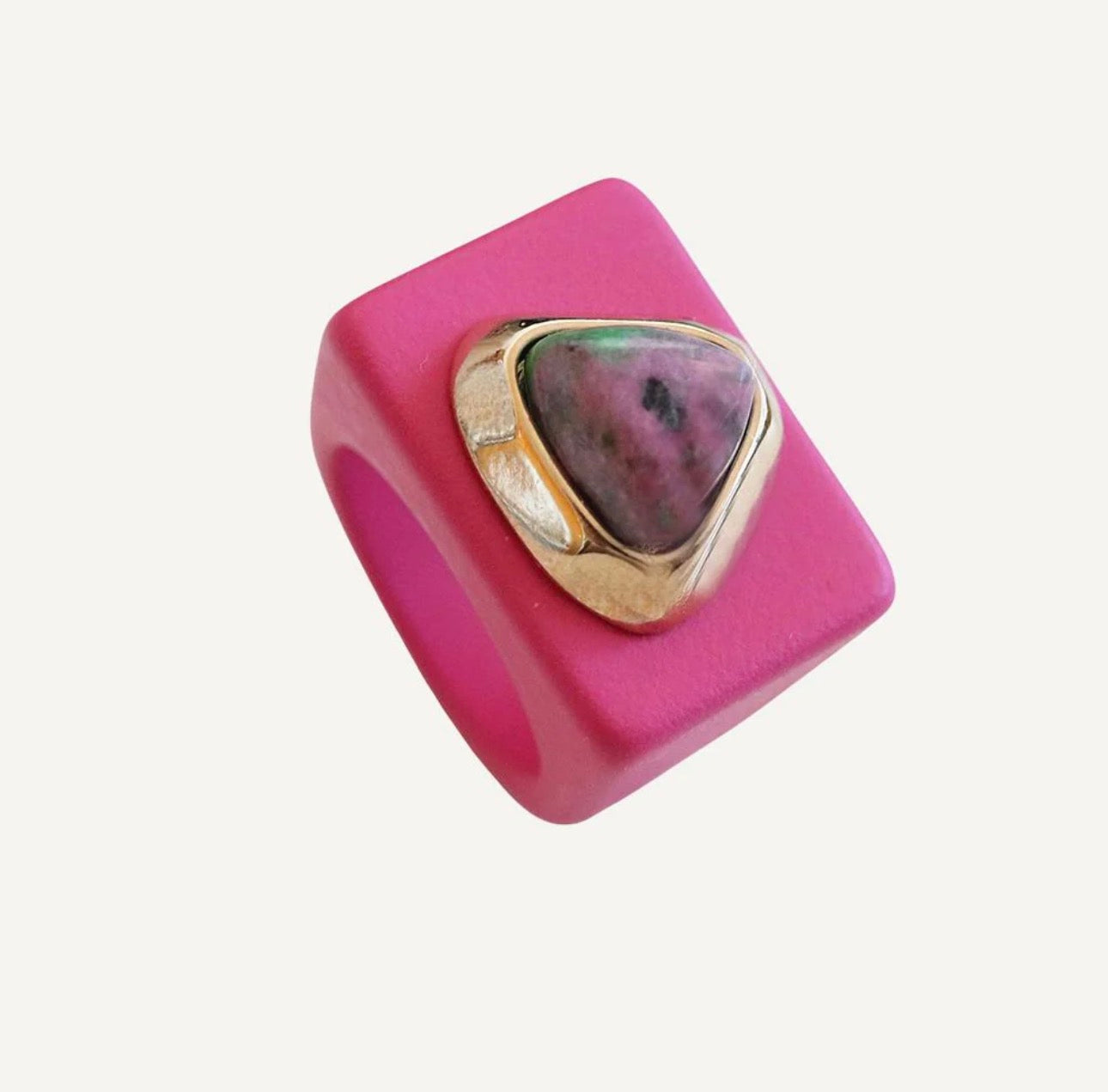 Anillo Fucsia con Zoosita Émolo