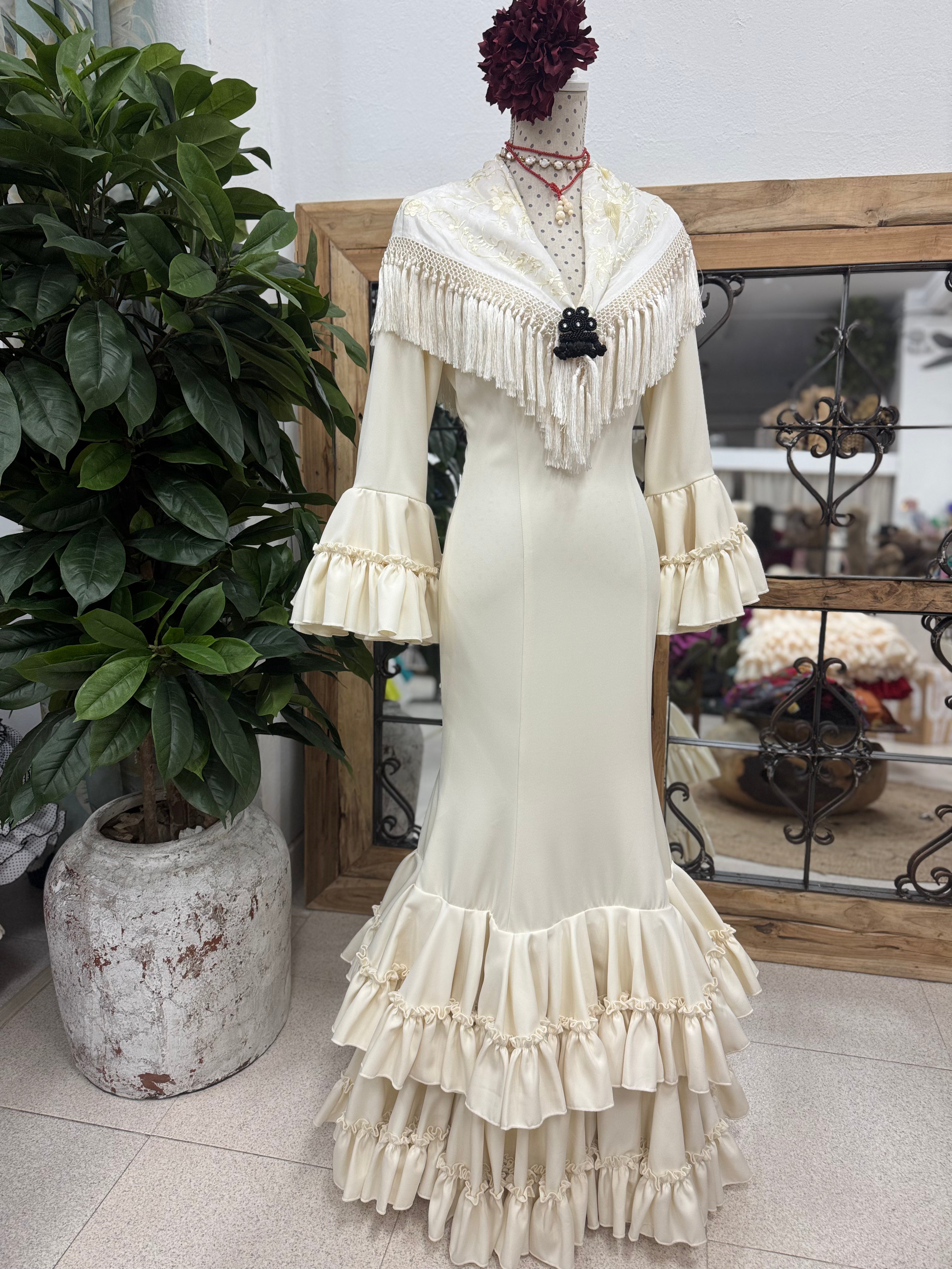 Traje de Flamenca Mod.Hinojos Beig Bioelastico