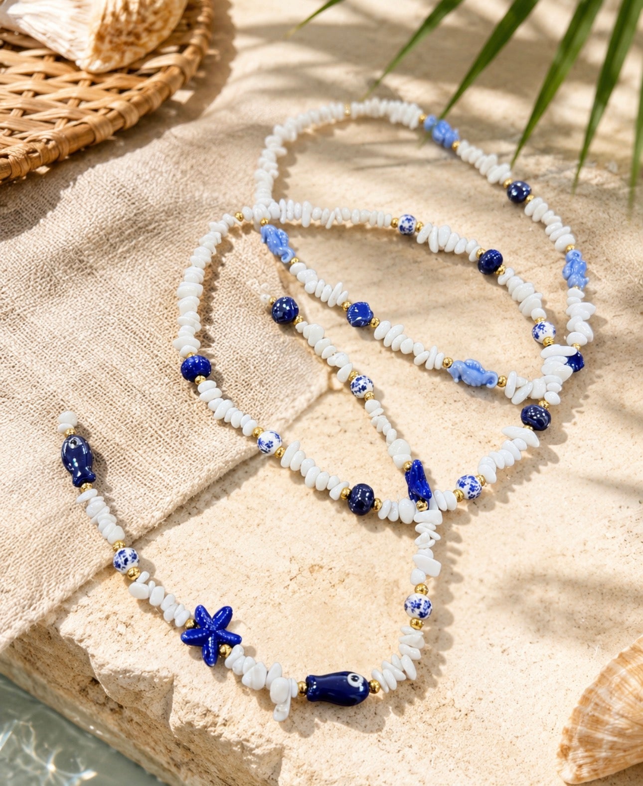 Colgante de Corales Blanco y Azul