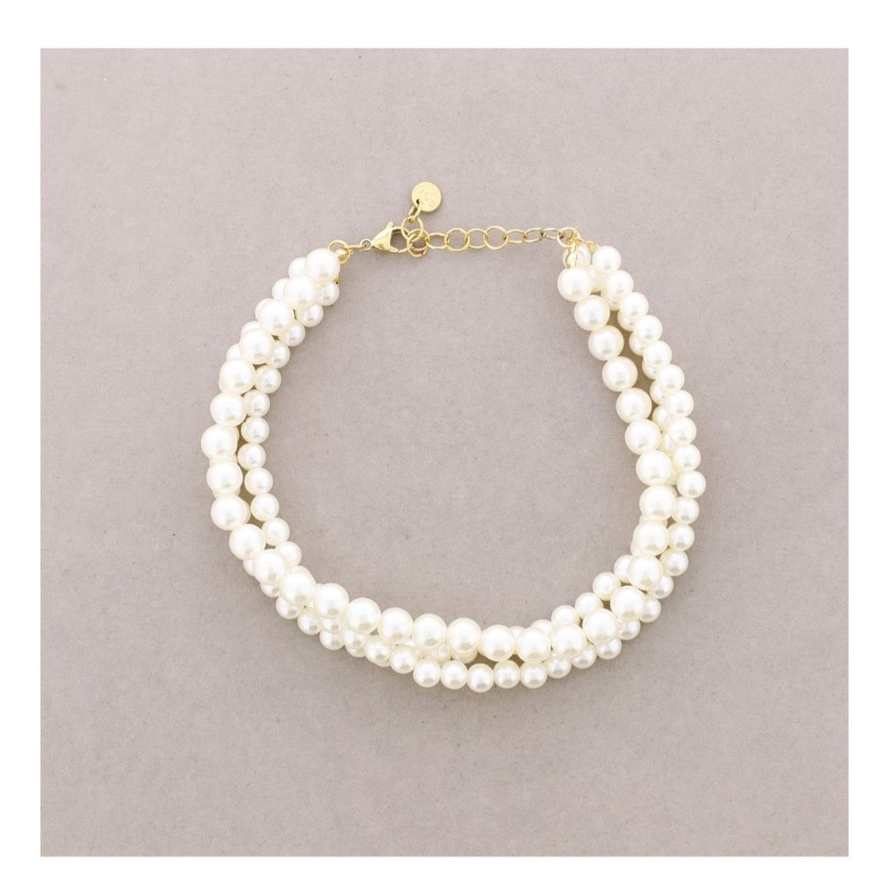 Choker Perlas Triple