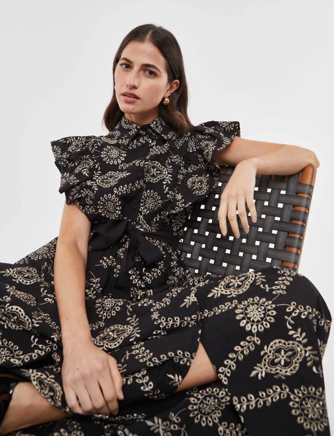 Vestido Perforado Negro