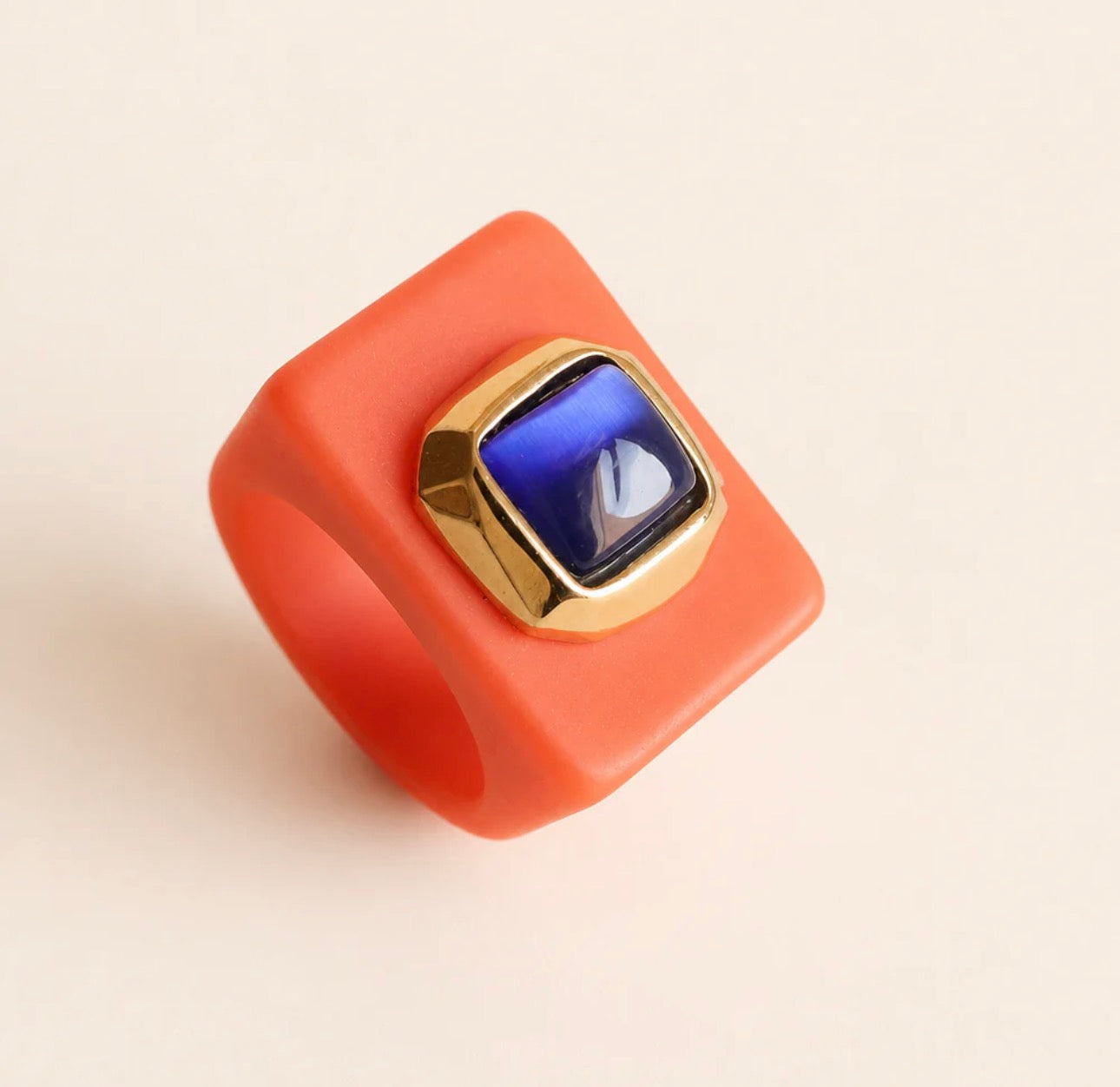 Anillo Naranja con Selenita
