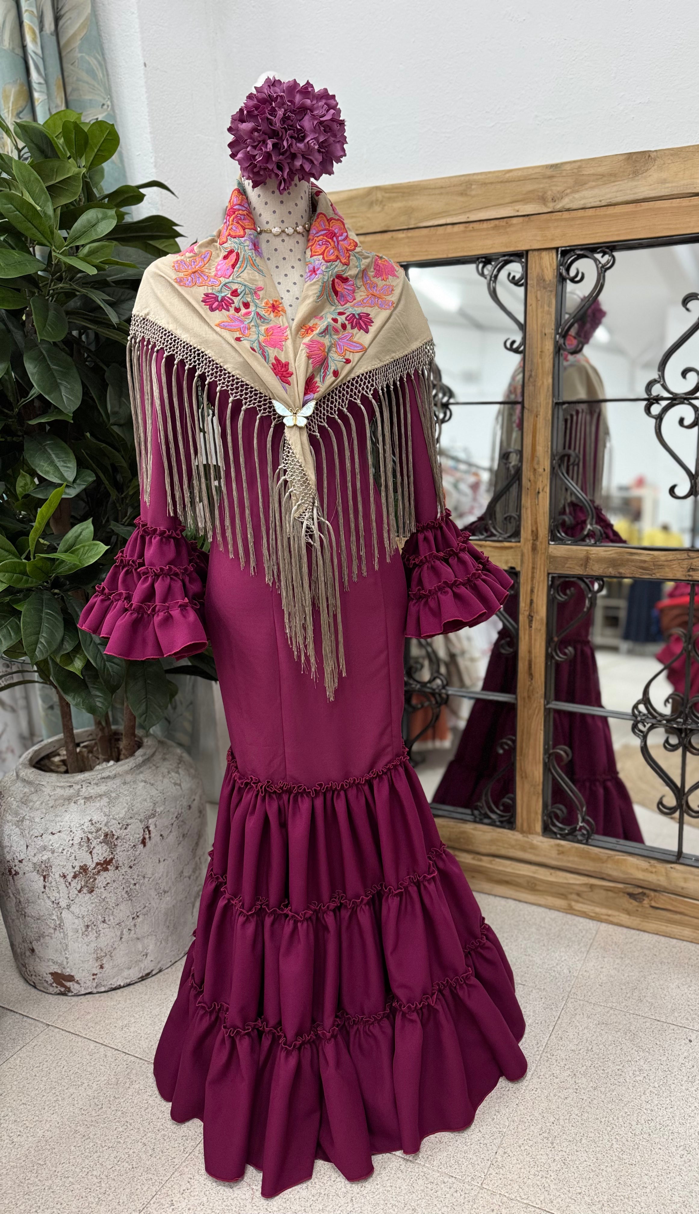 Vestido Flamenca Modelo Córdoba Buganvilla Liso