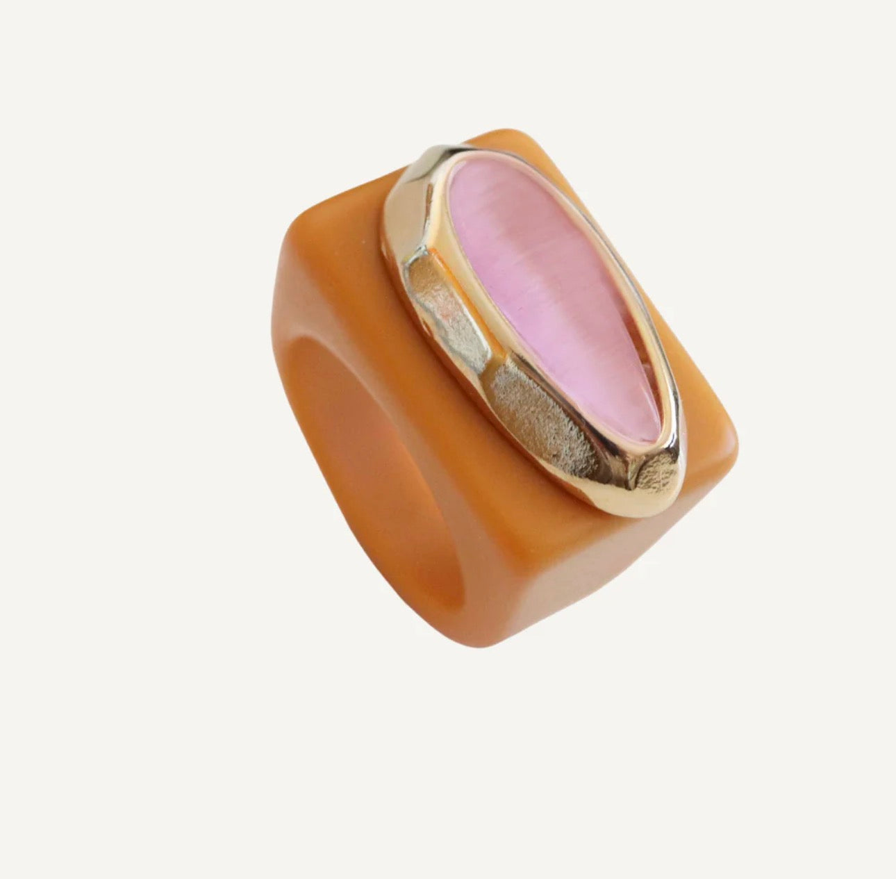 Anillo Mostaza con Selenita Rosa Émolo