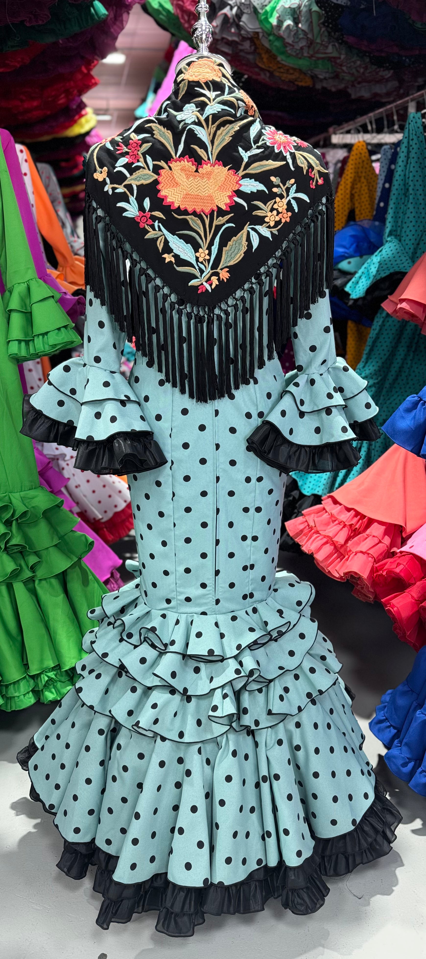 Traje Flamenca Macu Con lunar negro T.34