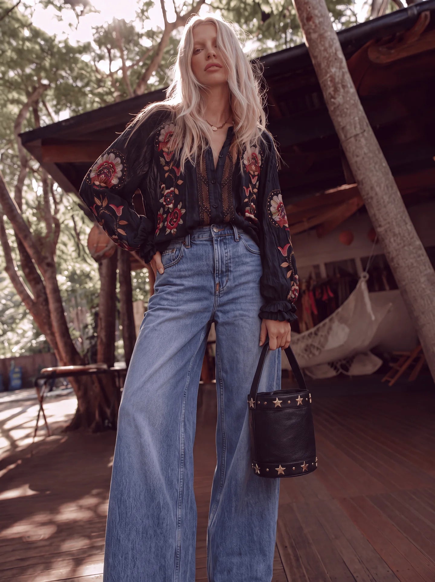 Bolso Piel Star Bucket Negro