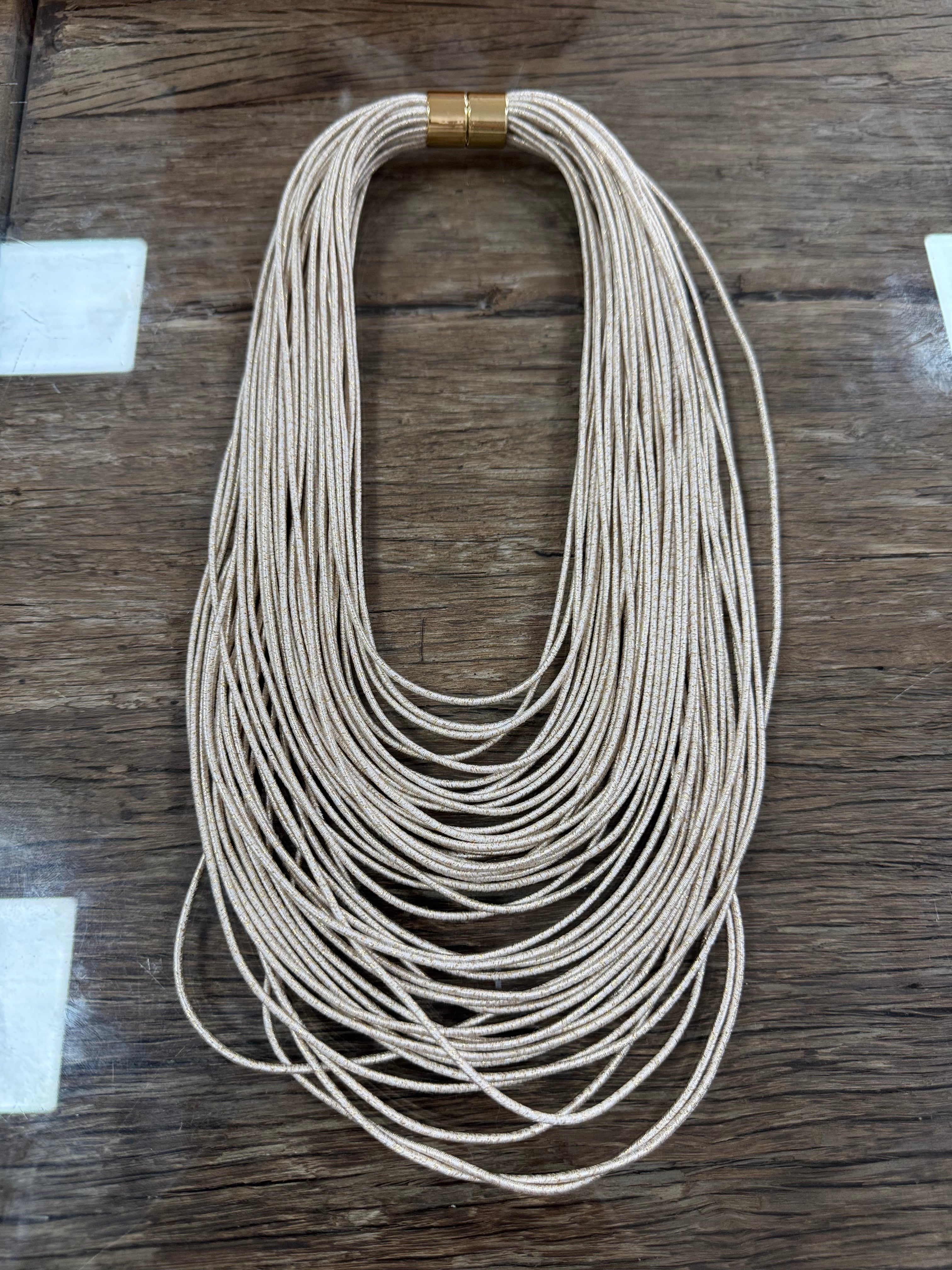 Collar Beig Lurex