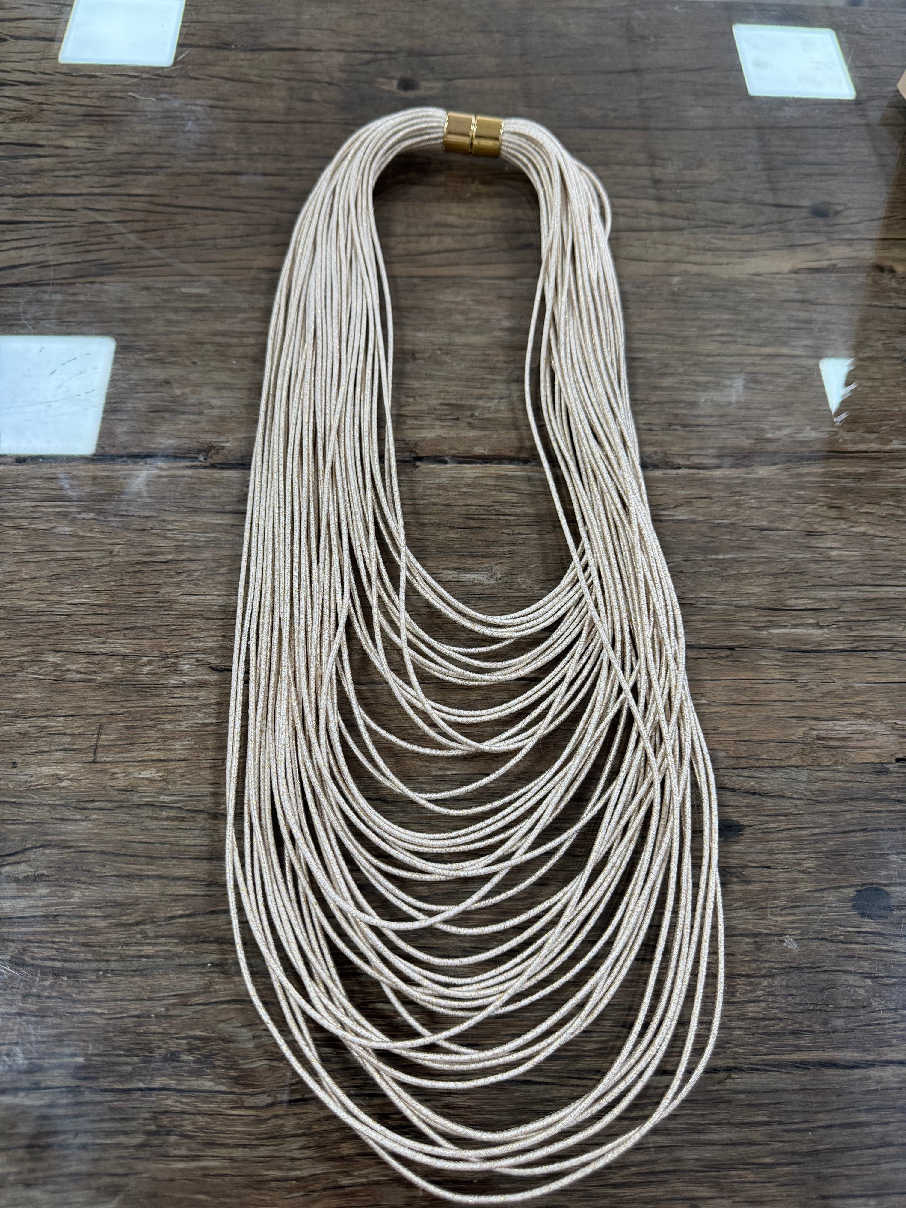 Collar Beig Lurex