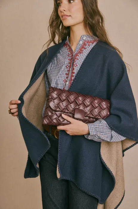 Poncho Reversible Latido